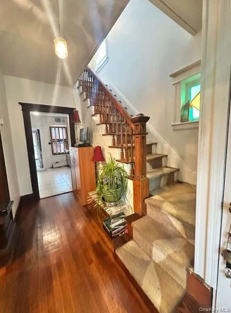32 Herbert Avenue, North Hempstead, NY, 3 Bedrooms Bedrooms, 6 Rooms Rooms,2 BathroomsBathrooms,Residential Lease,For Rent,Herbert,0,1005736 32 Herbert Avenue, North Hempstead, NY, 3 Bedrooms Bedrooms, 6 Rooms Rooms,2 BathroomsBathrooms,Residential Lease,For Rent,Herbert,0,1005736
