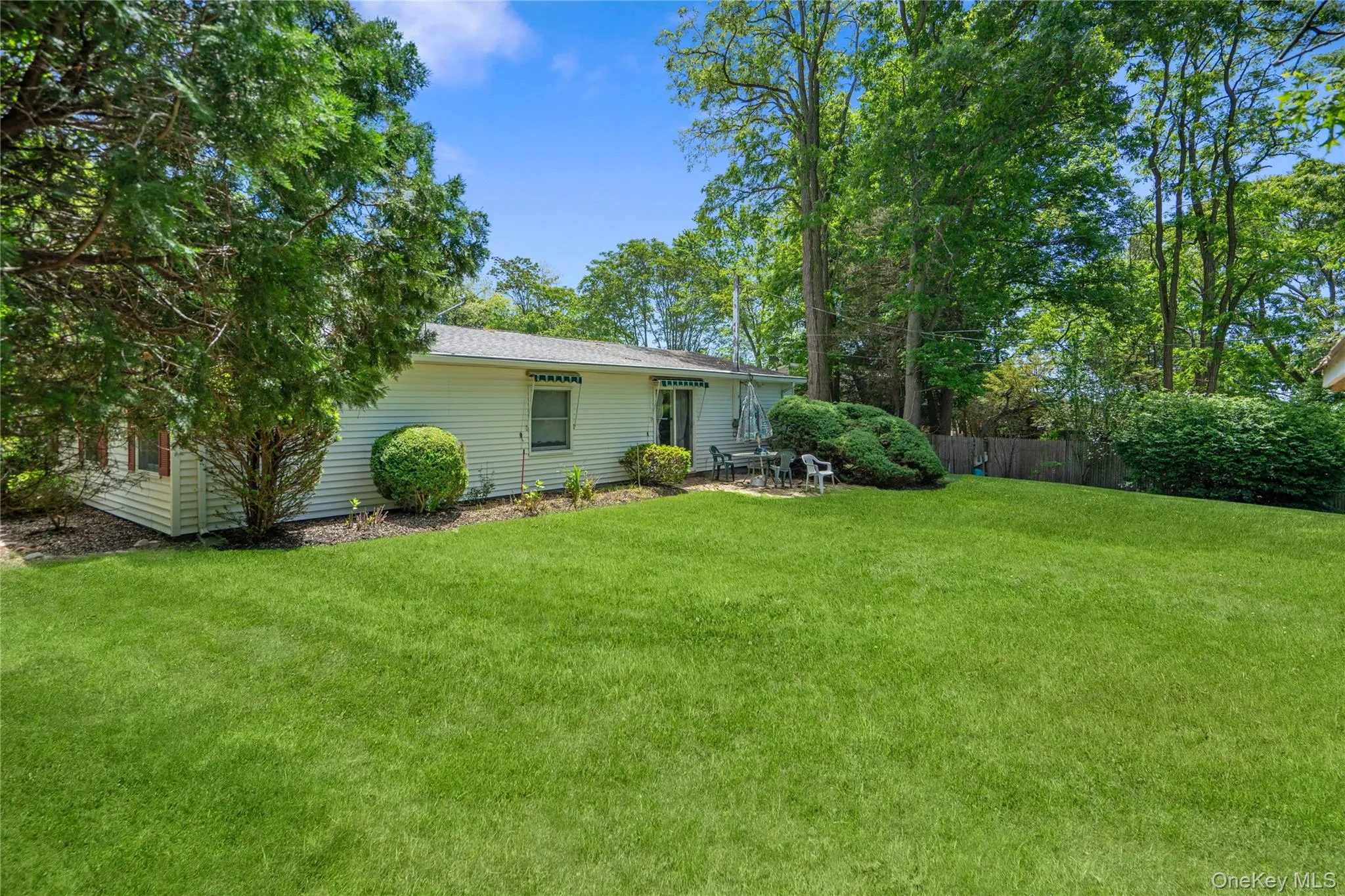 14 Campus Drive, Brookhaven, NY, 4 Bedrooms Bedrooms, 6 Rooms Rooms,2 BathroomsBathrooms,Residential,For Rent,Campus,0,1005740 14 Campus Drive, Brookhaven, NY, 4 Bedrooms Bedrooms, 6 Rooms Rooms,2 BathroomsBathrooms,Residential,For Rent,Campus,0,1005740