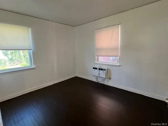 7608 269th Street, New York, NY, 3 Bedrooms Bedrooms, 5 Rooms Rooms,2 BathroomsBathrooms,Residential Lease,For Rent,269th,0,1005743 7608 269th Street, New York, NY, 3 Bedrooms Bedrooms, 5 Rooms Rooms,2 BathroomsBathrooms,Residential Lease,For Rent,269th,0,1005743