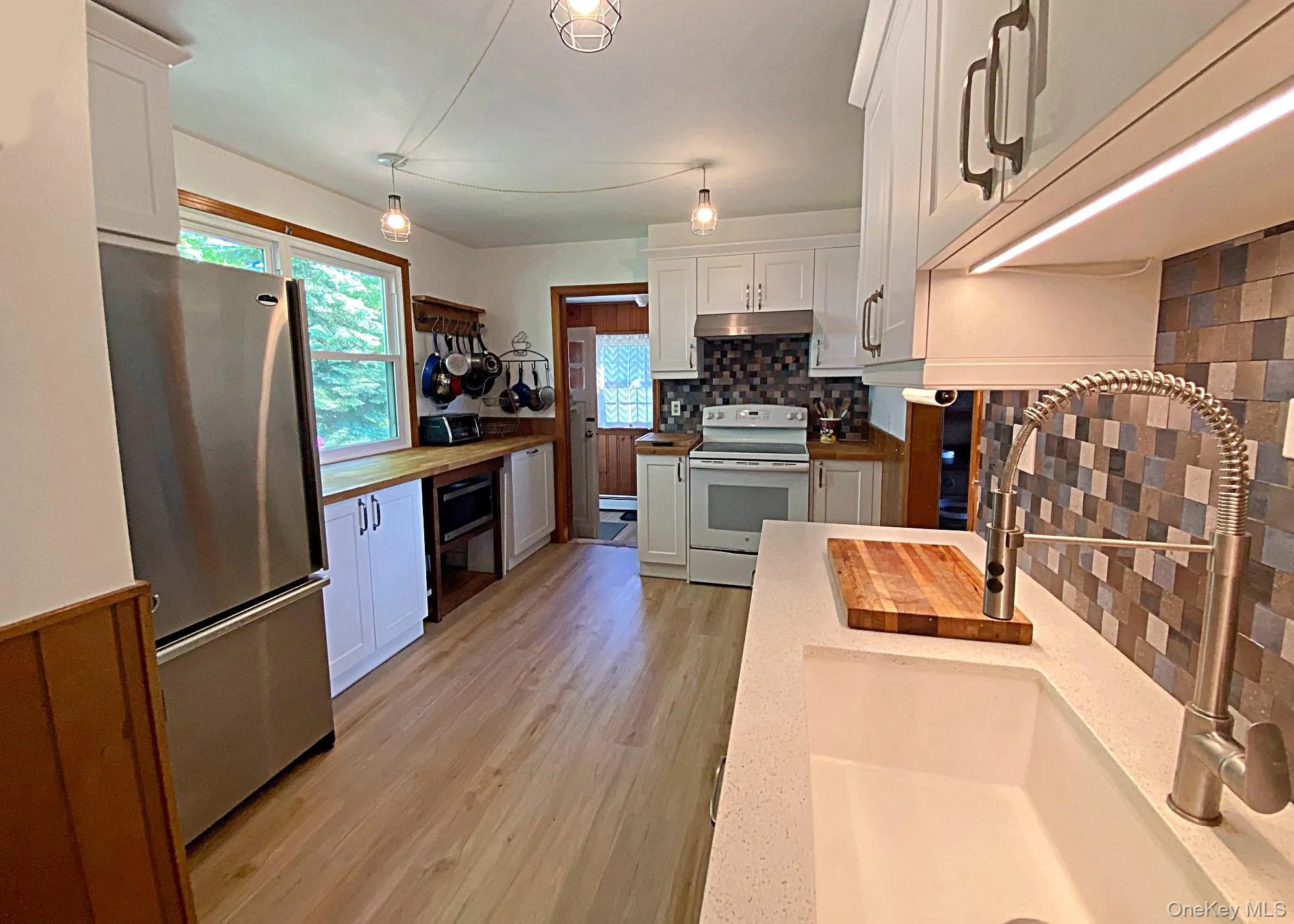 900 Mason Drive, Southold, NY, 2 Bedrooms Bedrooms, 7 Rooms Rooms,1 BathroomBathrooms,Residential Lease,For Rent,Mason,0,1005745 900 Mason Drive, Southold, NY, 2 Bedrooms Bedrooms, 7 Rooms Rooms,1 BathroomBathrooms,Residential Lease,For Rent,Mason,0,1005745
