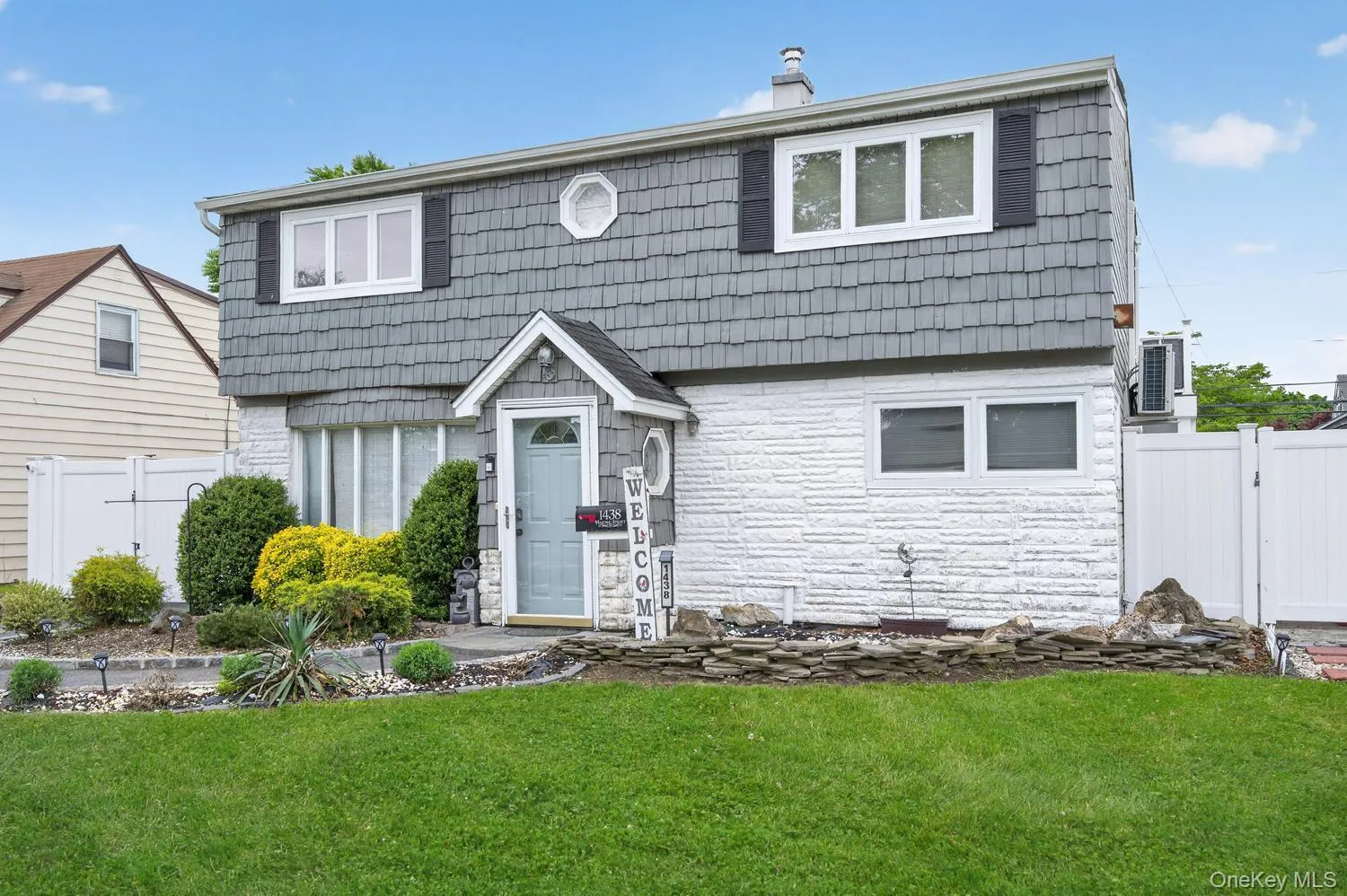 1438 Harding Street, Hempstead, NY, 3 Bedrooms Bedrooms, 7 Rooms Rooms,2 BathroomsBathrooms,Residential,For Rent,Harding,0,1005751 1438 Harding Street, Hempstead, NY, 3 Bedrooms Bedrooms, 7 Rooms Rooms,2 BathroomsBathrooms,Residential,For Rent,Harding,0,1005751
