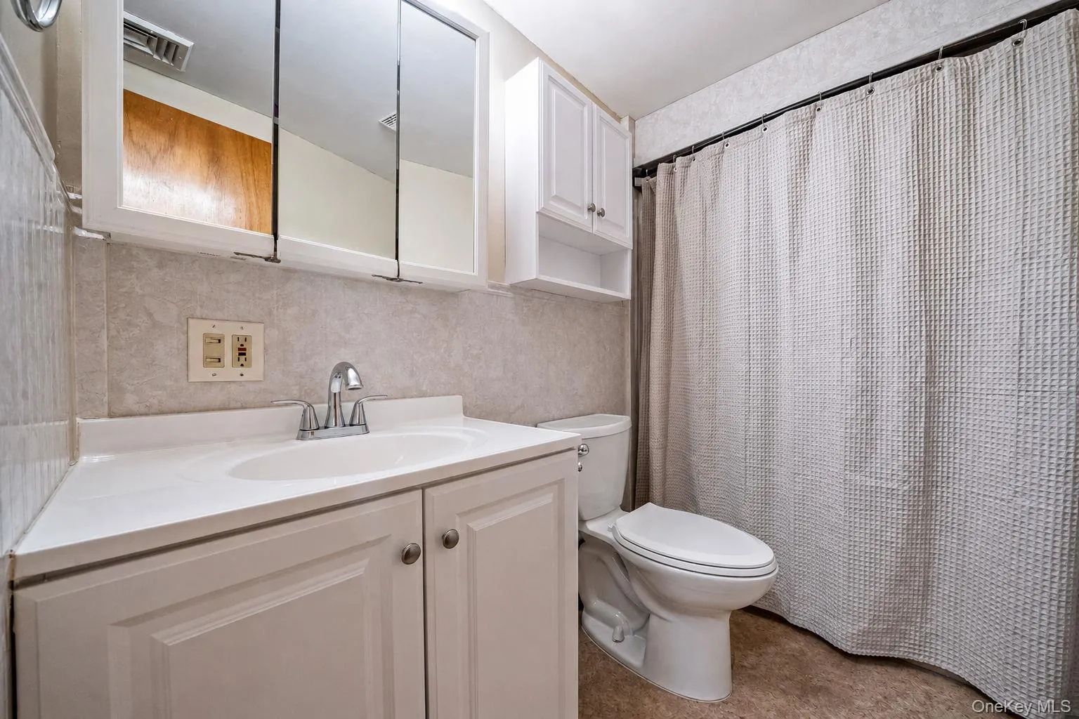 1905 Park Avenue, Hempstead, NY, 3 Bedrooms Bedrooms, 12 Rooms Rooms,3 BathroomsBathrooms,Residential,For Rent,Park,0,1005752 1905 Park Avenue, Hempstead, NY, 3 Bedrooms Bedrooms, 12 Rooms Rooms,3 BathroomsBathrooms,Residential,For Rent,Park,0,1005752