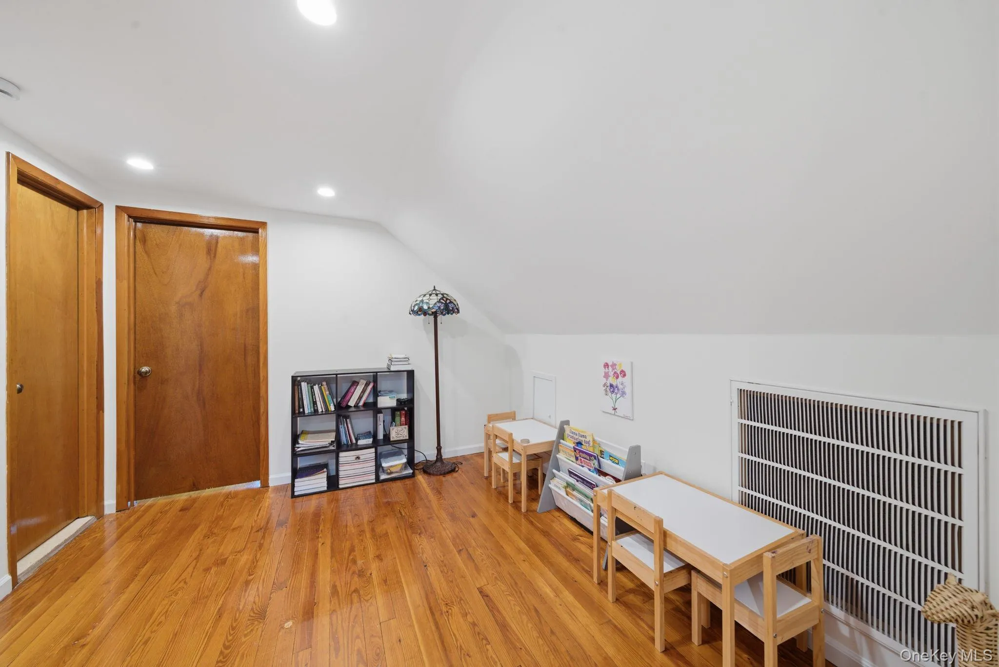 1905 Park Avenue, Hempstead, NY, 3 Bedrooms Bedrooms, 12 Rooms Rooms,3 BathroomsBathrooms,Residential,For Rent,Park,0,1005752 1905 Park Avenue, Hempstead, NY, 3 Bedrooms Bedrooms, 12 Rooms Rooms,3 BathroomsBathrooms,Residential,For Rent,Park,0,1005752