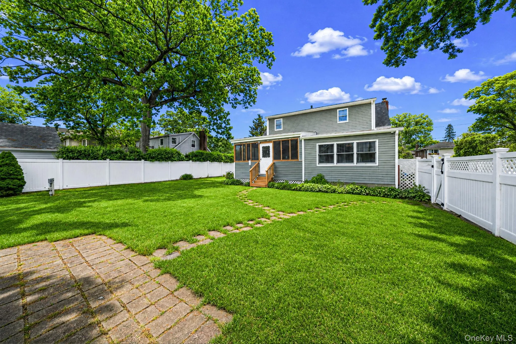 1905 Park Avenue, Hempstead, NY, 3 Bedrooms Bedrooms, 12 Rooms Rooms,3 BathroomsBathrooms,Residential,For Rent,Park,0,1005752 1905 Park Avenue, Hempstead, NY, 3 Bedrooms Bedrooms, 12 Rooms Rooms,3 BathroomsBathrooms,Residential,For Rent,Park,0,1005752