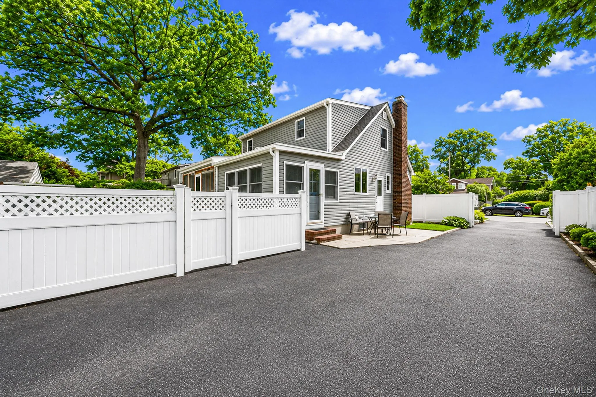 1905 Park Avenue, Hempstead, NY, 3 Bedrooms Bedrooms, 12 Rooms Rooms,3 BathroomsBathrooms,Residential,For Rent,Park,0,1005752 1905 Park Avenue, Hempstead, NY, 3 Bedrooms Bedrooms, 12 Rooms Rooms,3 BathroomsBathrooms,Residential,For Rent,Park,0,1005752