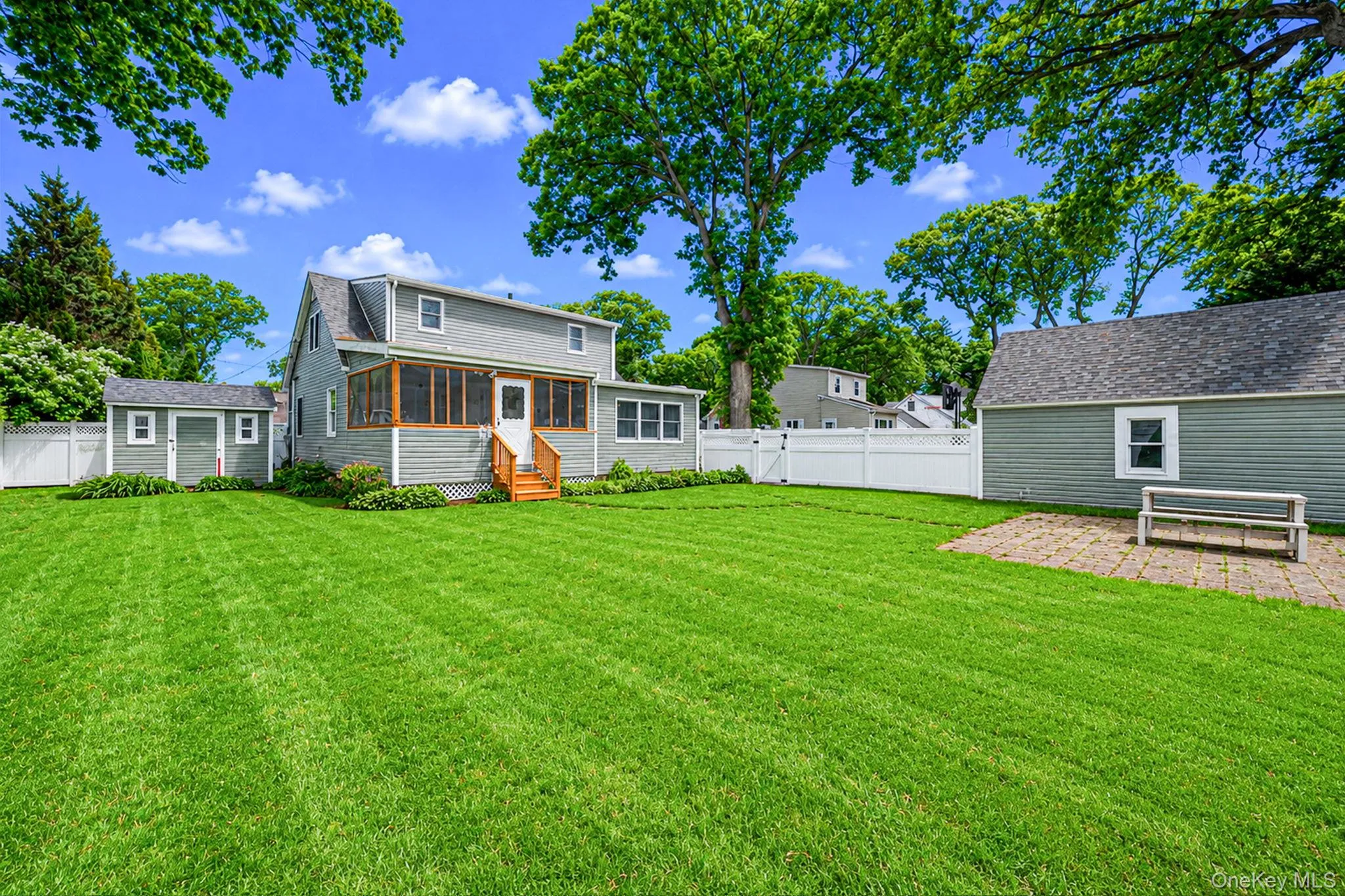 1905 Park Avenue, Hempstead, NY, 3 Bedrooms Bedrooms, 12 Rooms Rooms,3 BathroomsBathrooms,Residential,For Rent,Park,0,1005752 1905 Park Avenue, Hempstead, NY, 3 Bedrooms Bedrooms, 12 Rooms Rooms,3 BathroomsBathrooms,Residential,For Rent,Park,0,1005752