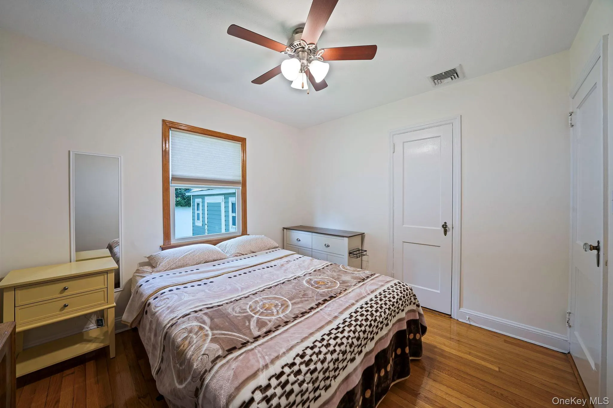 1905 Park Avenue, Hempstead, NY, 3 Bedrooms Bedrooms, 12 Rooms Rooms,3 BathroomsBathrooms,Residential,For Rent,Park,0,1005752 1905 Park Avenue, Hempstead, NY, 3 Bedrooms Bedrooms, 12 Rooms Rooms,3 BathroomsBathrooms,Residential,For Rent,Park,0,1005752