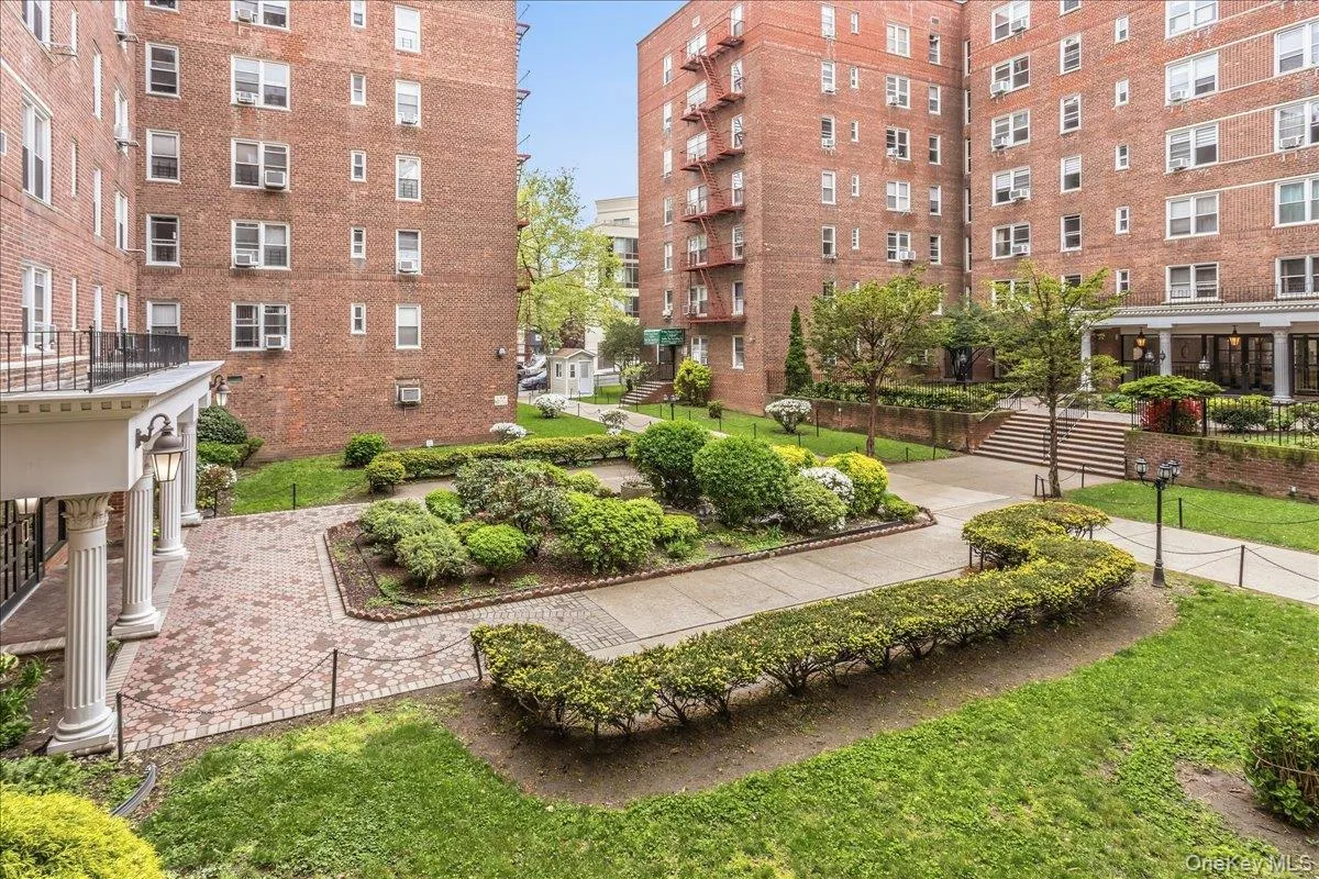 105-38 63rd Drive, New York, NY, 1 Bedroom Bedrooms, 4 Rooms Rooms,1 BathroomBathrooms,Residential,For Rent,63rd,0,1005758 105-38 63rd Drive, New York, NY, 1 Bedroom Bedrooms, 4 Rooms Rooms,1 BathroomBathrooms,Residential,For Rent,63rd,0,1005758
