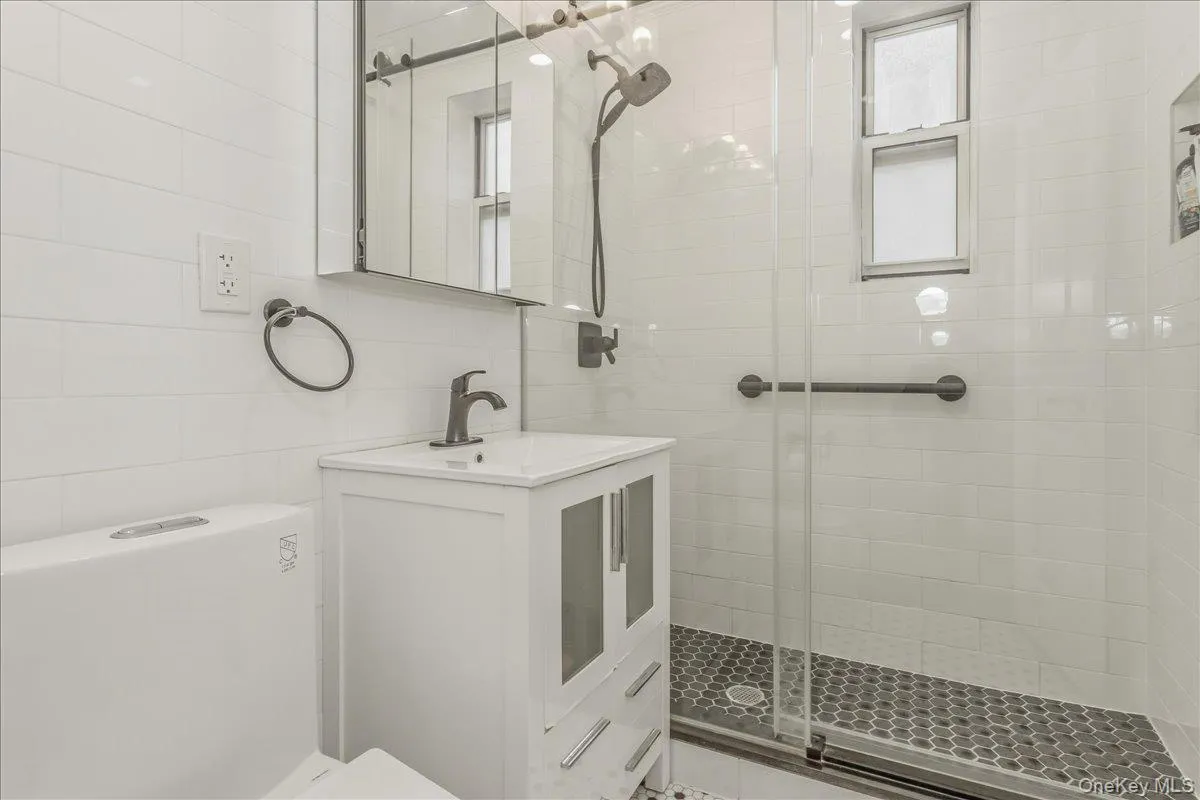 105-38 63rd Drive, New York, NY, 1 Bedroom Bedrooms, 4 Rooms Rooms,1 BathroomBathrooms,Residential,For Rent,63rd,0,1005758 105-38 63rd Drive, New York, NY, 1 Bedroom Bedrooms, 4 Rooms Rooms,1 BathroomBathrooms,Residential,For Rent,63rd,0,1005758