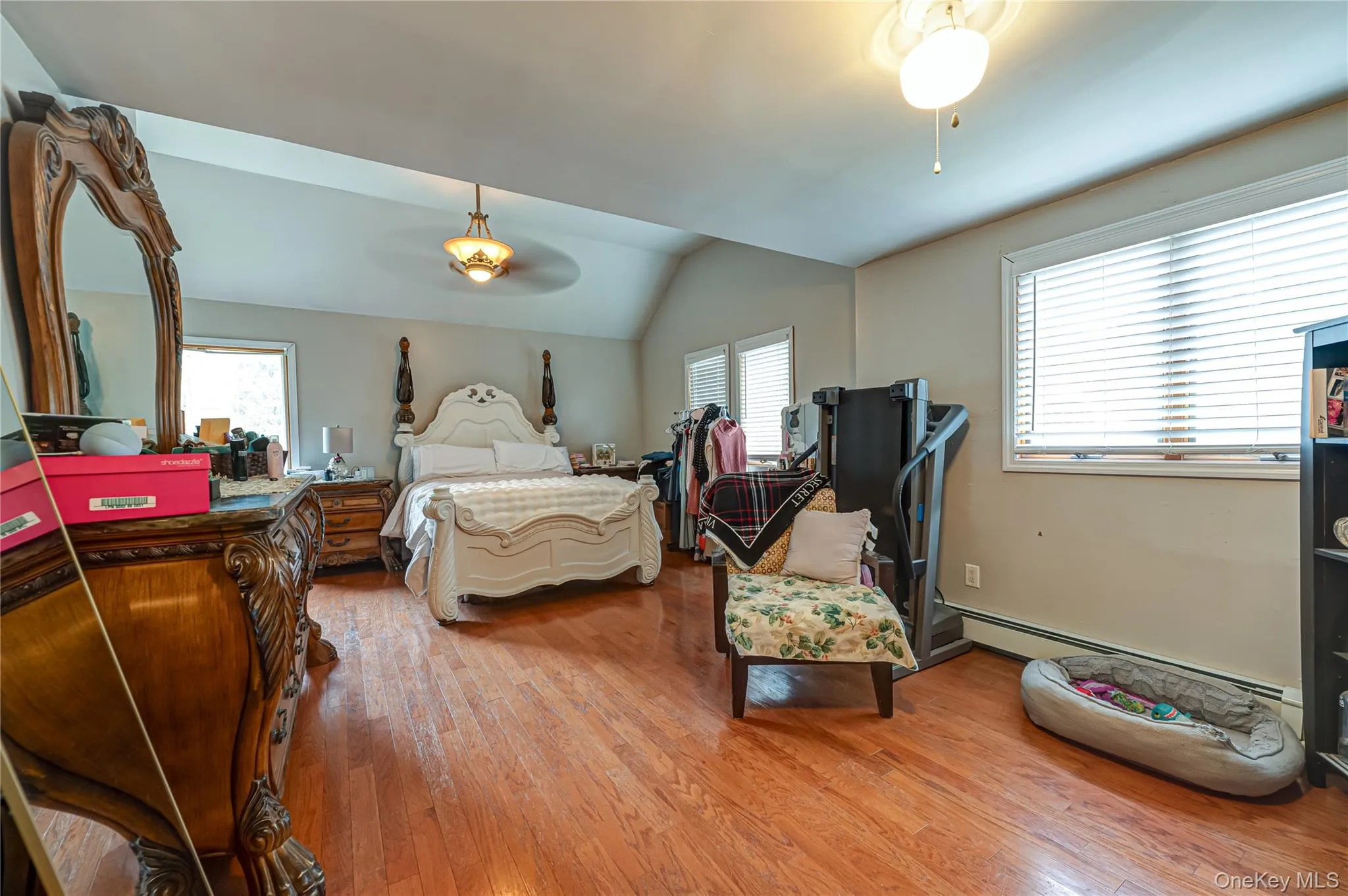 4 Country Greens Drive, Brookhaven, NY, 5 Bedrooms Bedrooms, 9 Rooms Rooms,2 BathroomsBathrooms,Residential,For Rent,Country Greens,0,1005760 4 Country Greens Drive, Brookhaven, NY, 5 Bedrooms Bedrooms, 9 Rooms Rooms,2 BathroomsBathrooms,Residential,For Rent,Country Greens,0,1005760