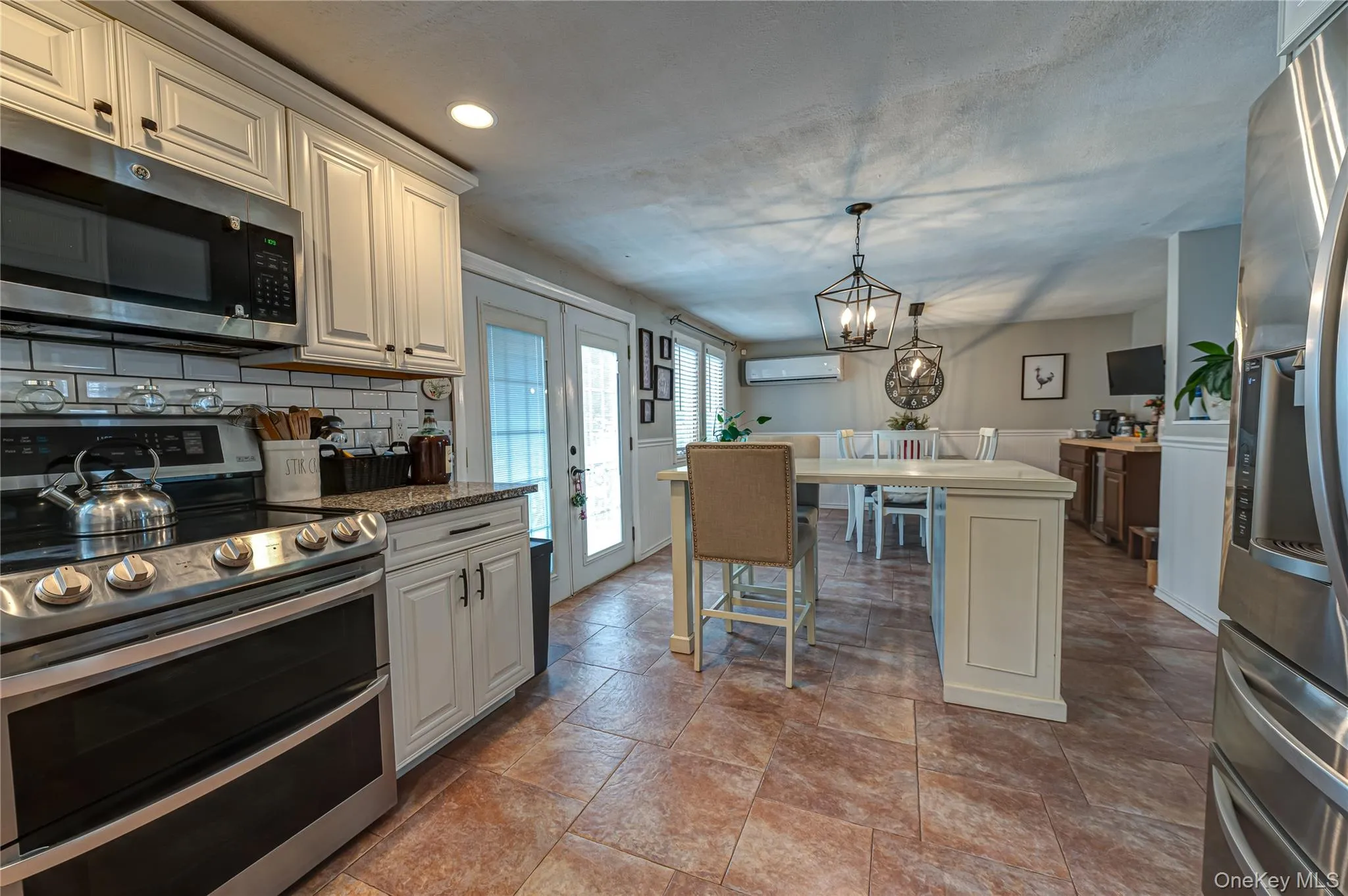 4 Country Greens Drive, Brookhaven, NY, 5 Bedrooms Bedrooms, 9 Rooms Rooms,2 BathroomsBathrooms,Residential,For Rent,Country Greens,0,1005760 4 Country Greens Drive, Brookhaven, NY, 5 Bedrooms Bedrooms, 9 Rooms Rooms,2 BathroomsBathrooms,Residential,For Rent,Country Greens,0,1005760