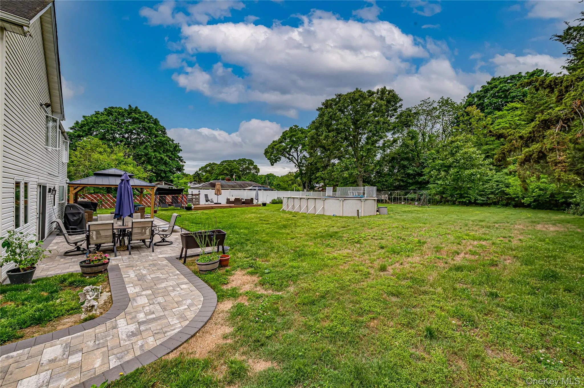 4 Country Greens Drive, Brookhaven, NY, 5 Bedrooms Bedrooms, 9 Rooms Rooms,2 BathroomsBathrooms,Residential,For Rent,Country Greens,0,1005760 4 Country Greens Drive, Brookhaven, NY, 5 Bedrooms Bedrooms, 9 Rooms Rooms,2 BathroomsBathrooms,Residential,For Rent,Country Greens,0,1005760