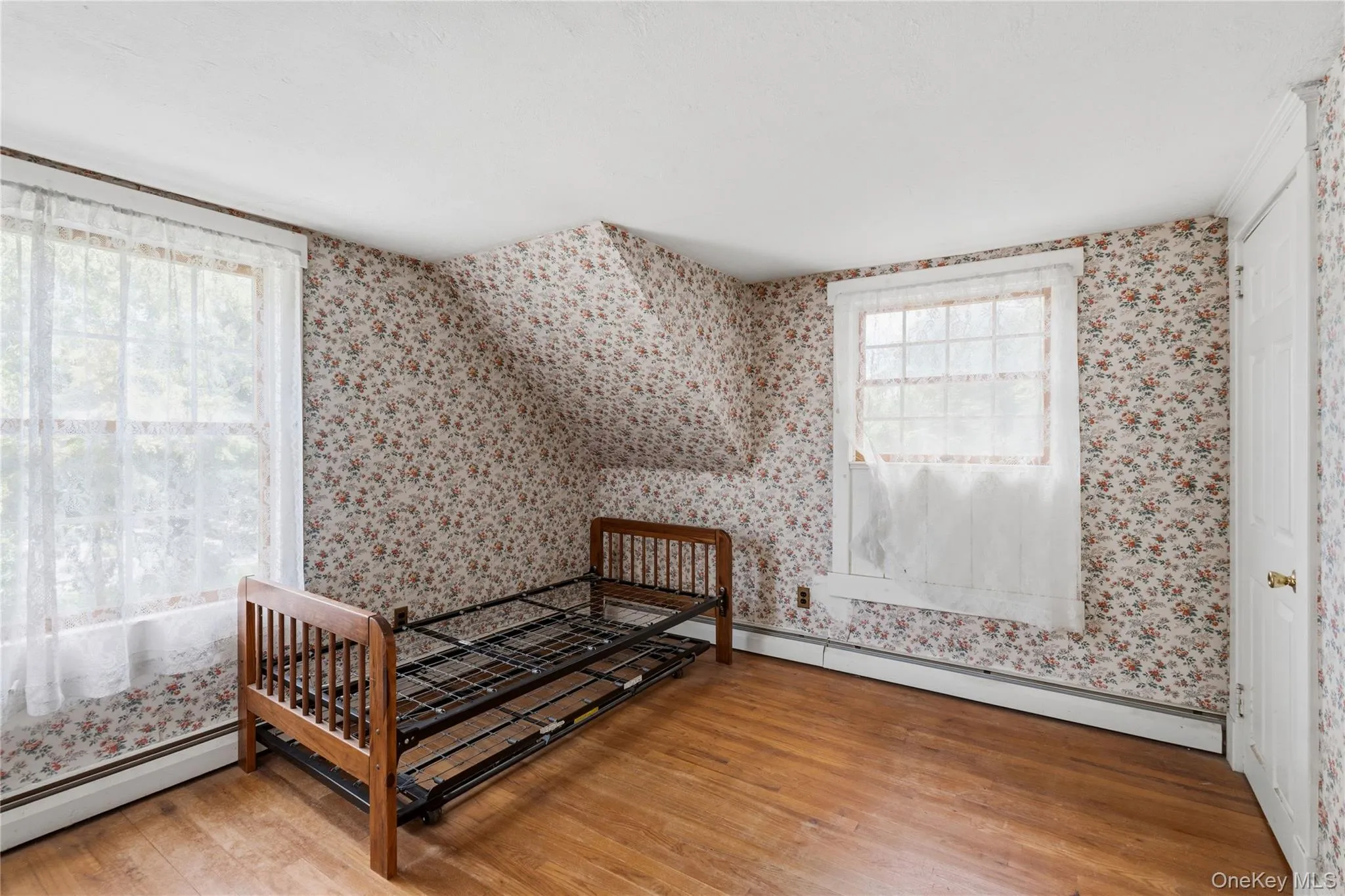 4 Russett Lane, Islip, NY, 3 Bedrooms Bedrooms, 5 Rooms Rooms,2 BathroomsBathrooms,Residential,For Rent,Russett,0,1005761 4 Russett Lane, Islip, NY, 3 Bedrooms Bedrooms, 5 Rooms Rooms,2 BathroomsBathrooms,Residential,For Rent,Russett,0,1005761
