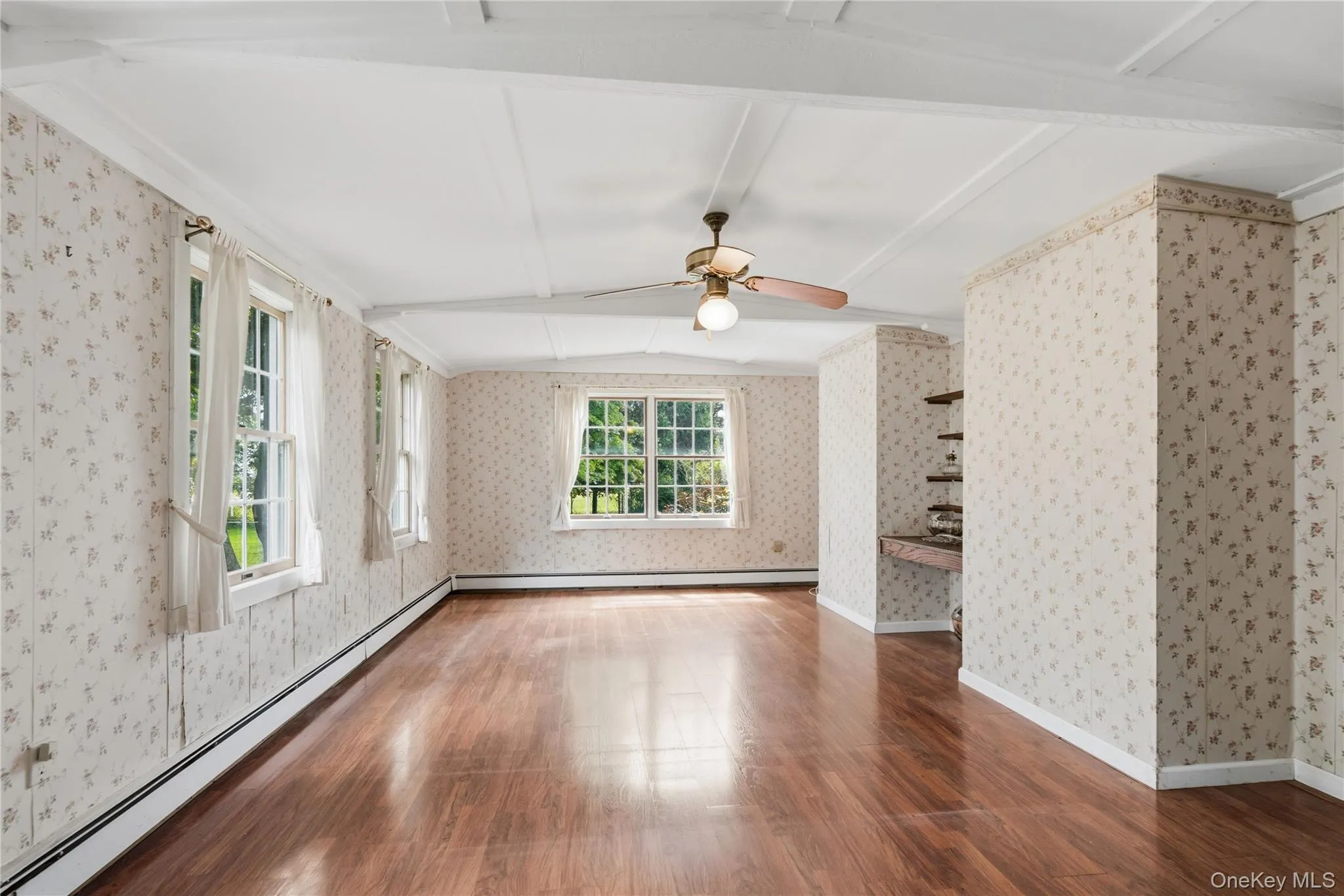 4 Russett Lane, Islip, NY, 3 Bedrooms Bedrooms, 5 Rooms Rooms,2 BathroomsBathrooms,Residential,For Rent,Russett,0,1005761 4 Russett Lane, Islip, NY, 3 Bedrooms Bedrooms, 5 Rooms Rooms,2 BathroomsBathrooms,Residential,For Rent,Russett,0,1005761