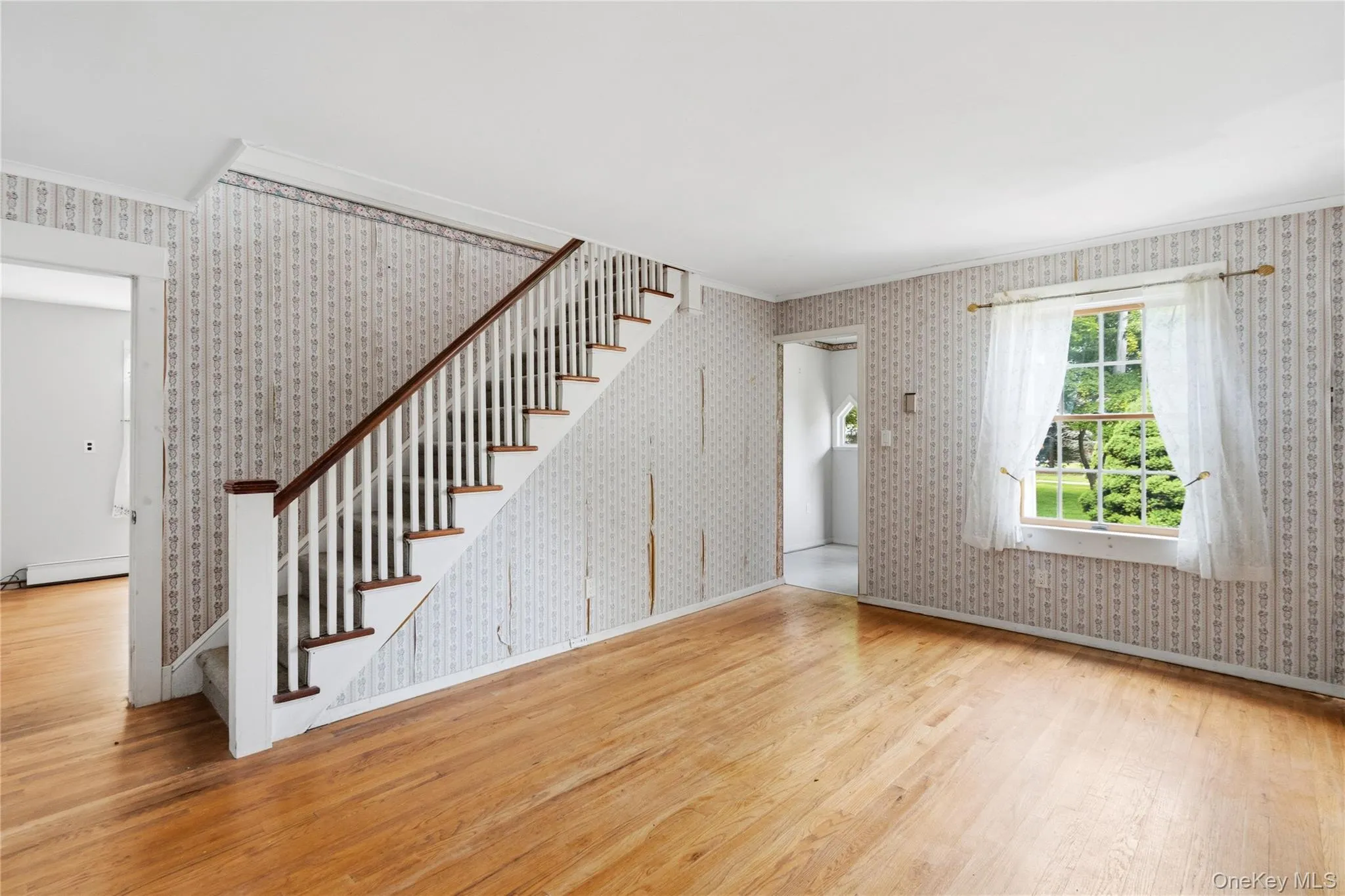4 Russett Lane, Islip, NY, 3 Bedrooms Bedrooms, 5 Rooms Rooms,2 BathroomsBathrooms,Residential,For Rent,Russett,0,1005761 4 Russett Lane, Islip, NY, 3 Bedrooms Bedrooms, 5 Rooms Rooms,2 BathroomsBathrooms,Residential,For Rent,Russett,0,1005761