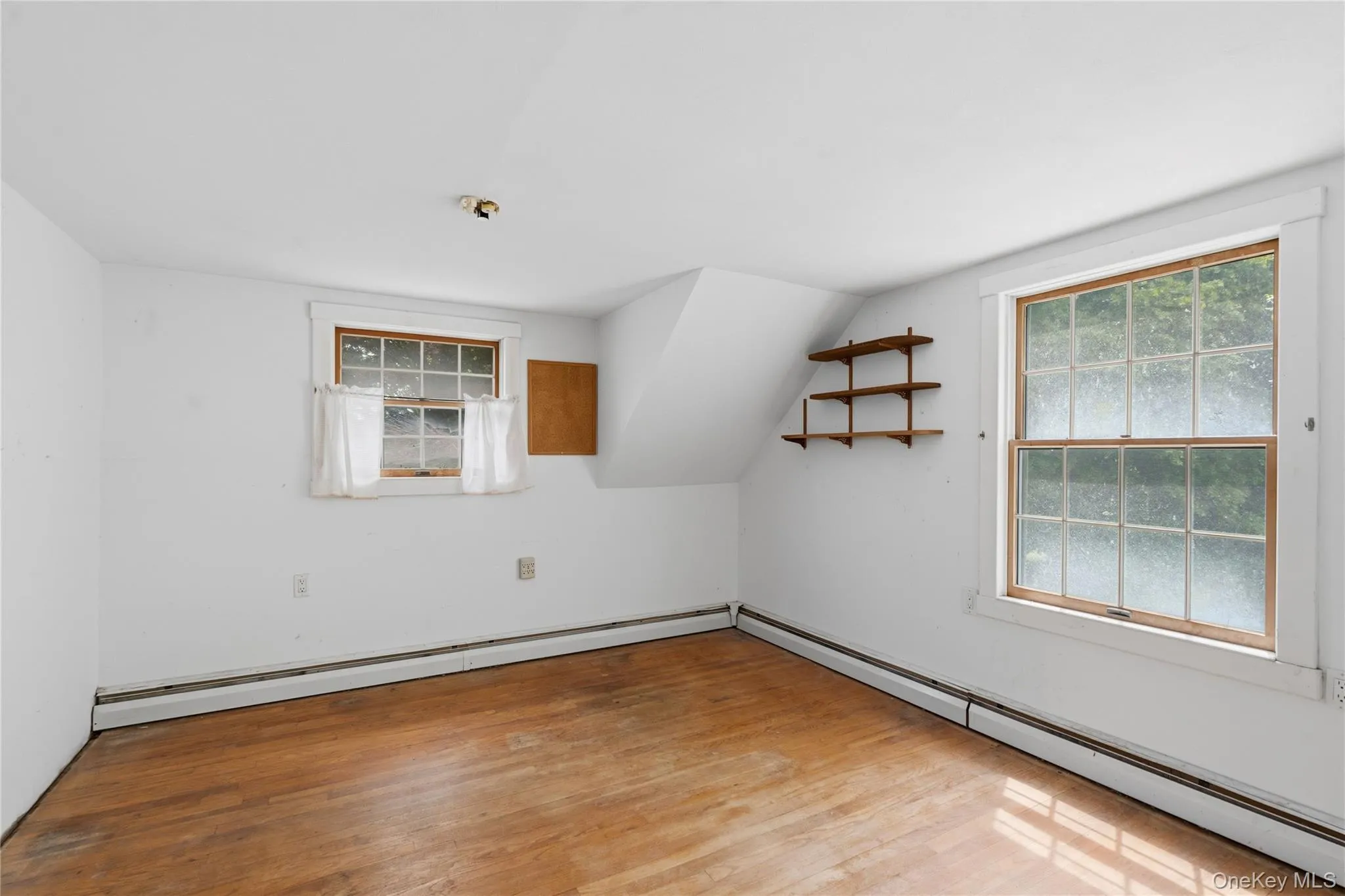 4 Russett Lane, Islip, NY, 3 Bedrooms Bedrooms, 5 Rooms Rooms,2 BathroomsBathrooms,Residential,For Rent,Russett,0,1005761 4 Russett Lane, Islip, NY, 3 Bedrooms Bedrooms, 5 Rooms Rooms,2 BathroomsBathrooms,Residential,For Rent,Russett,0,1005761