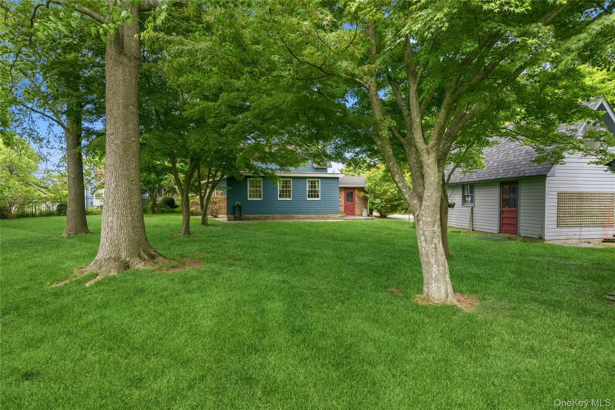 4 Russett Lane, Islip, NY, 3 Bedrooms Bedrooms, 5 Rooms Rooms,2 BathroomsBathrooms,Residential,For Rent,Russett,0,1005761 4 Russett Lane, Islip, NY, 3 Bedrooms Bedrooms, 5 Rooms Rooms,2 BathroomsBathrooms,Residential,For Rent,Russett,0,1005761