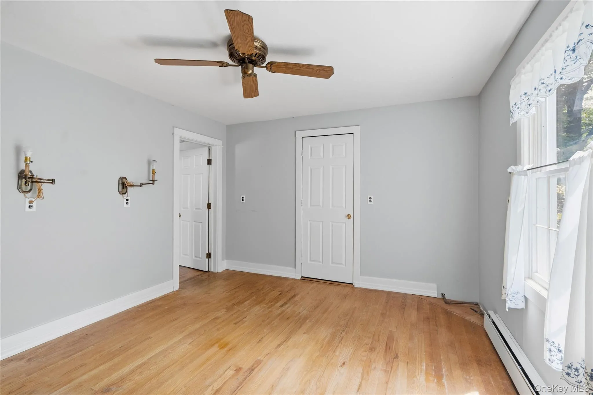 4 Russett Lane, Islip, NY, 3 Bedrooms Bedrooms, 5 Rooms Rooms,2 BathroomsBathrooms,Residential,For Rent,Russett,0,1005761 4 Russett Lane, Islip, NY, 3 Bedrooms Bedrooms, 5 Rooms Rooms,2 BathroomsBathrooms,Residential,For Rent,Russett,0,1005761