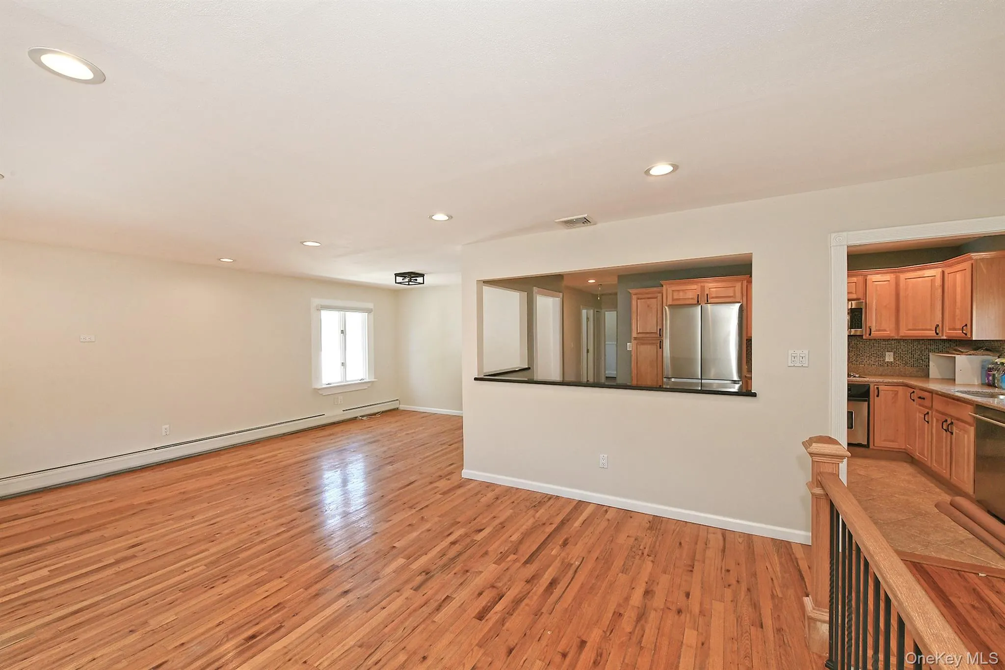 44 Derby Avenue, Huntington, NY, 3 Bedrooms Bedrooms, 6 Rooms Rooms,1 BathroomBathrooms,Residential Lease,For Rent,Derby,0,1005763 44 Derby Avenue, Huntington, NY, 3 Bedrooms Bedrooms, 6 Rooms Rooms,1 BathroomBathrooms,Residential Lease,For Rent,Derby,0,1005763
