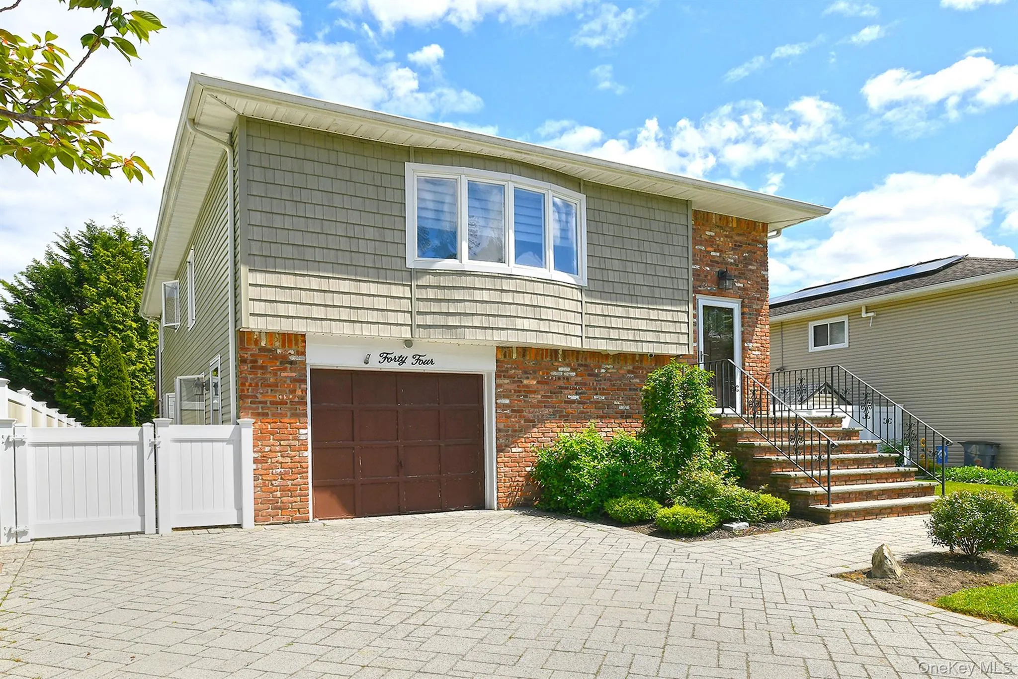 44 Derby Avenue, Huntington, NY, 3 Bedrooms Bedrooms, 6 Rooms Rooms,1 BathroomBathrooms,Residential Lease,For Rent,Derby,0,1005763 44 Derby Avenue, Huntington, NY, 3 Bedrooms Bedrooms, 6 Rooms Rooms,1 BathroomBathrooms,Residential Lease,For Rent,Derby,0,1005763