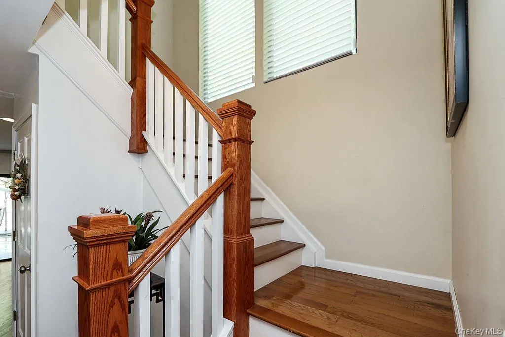 81 Estate Drive, Oyster Bay, NY, 4 Bedrooms Bedrooms, 8 Rooms Rooms,2 BathroomsBathrooms,Residential,For Rent,Estate,0,1005764 81 Estate Drive, Oyster Bay, NY, 4 Bedrooms Bedrooms, 8 Rooms Rooms,2 BathroomsBathrooms,Residential,For Rent,Estate,0,1005764
