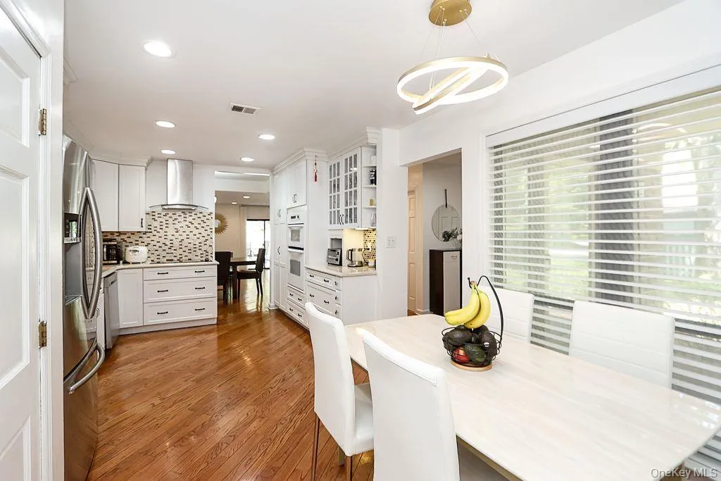 81 Estate Drive, Oyster Bay, NY, 4 Bedrooms Bedrooms, 8 Rooms Rooms,2 BathroomsBathrooms,Residential,For Rent,Estate,0,1005764 81 Estate Drive, Oyster Bay, NY, 4 Bedrooms Bedrooms, 8 Rooms Rooms,2 BathroomsBathrooms,Residential,For Rent,Estate,0,1005764