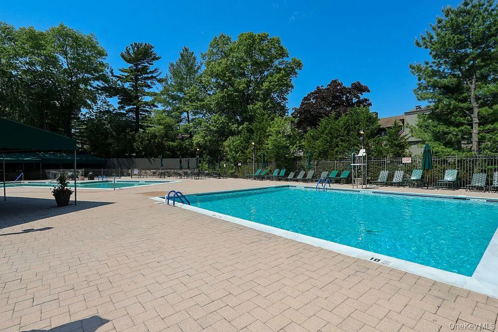 81 Estate Drive, Oyster Bay, NY, 4 Bedrooms Bedrooms, 8 Rooms Rooms,2 BathroomsBathrooms,Residential,For Rent,Estate,0,1005764 81 Estate Drive, Oyster Bay, NY, 4 Bedrooms Bedrooms, 8 Rooms Rooms,2 BathroomsBathrooms,Residential,For Rent,Estate,0,1005764