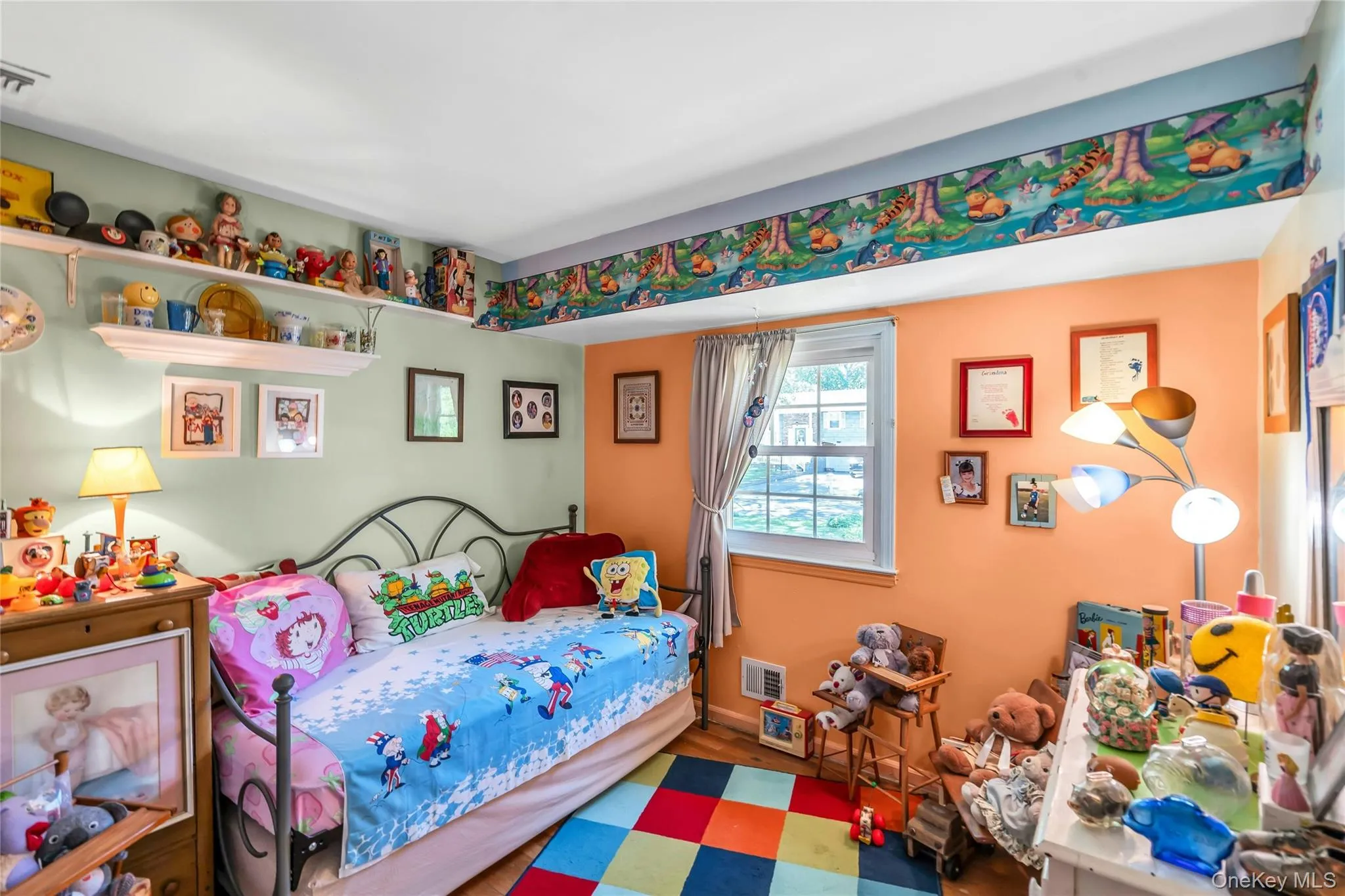 25 Del Place, Smithtown, NY, 4 Bedrooms Bedrooms, 8 Rooms Rooms,2 BathroomsBathrooms,Residential,For Rent,Del,0,1005767 25 Del Place, Smithtown, NY, 4 Bedrooms Bedrooms, 8 Rooms Rooms,2 BathroomsBathrooms,Residential,For Rent,Del,0,1005767