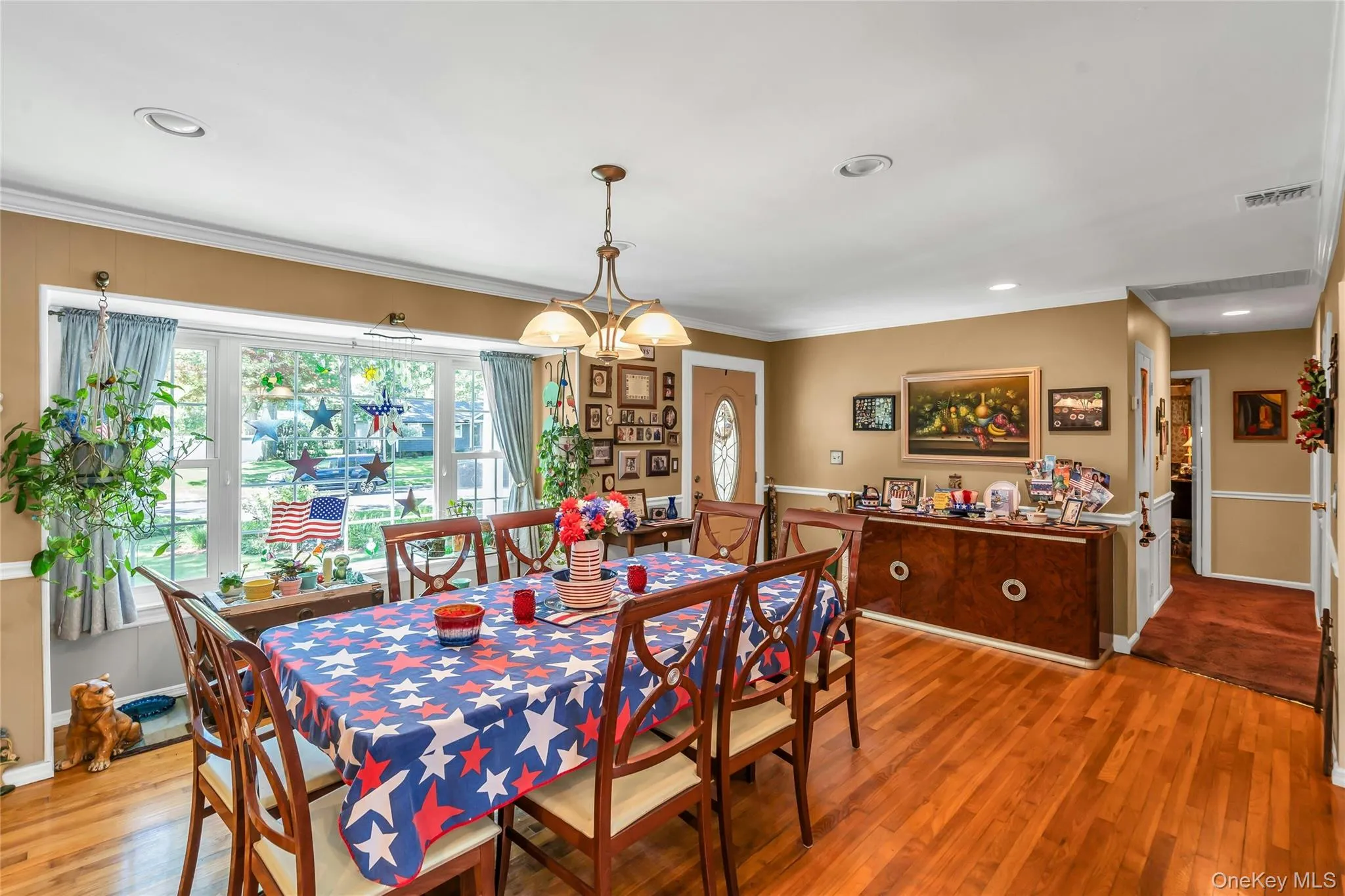 25 Del Place, Smithtown, NY, 4 Bedrooms Bedrooms, 8 Rooms Rooms,2 BathroomsBathrooms,Residential,For Rent,Del,0,1005767 25 Del Place, Smithtown, NY, 4 Bedrooms Bedrooms, 8 Rooms Rooms,2 BathroomsBathrooms,Residential,For Rent,Del,0,1005767