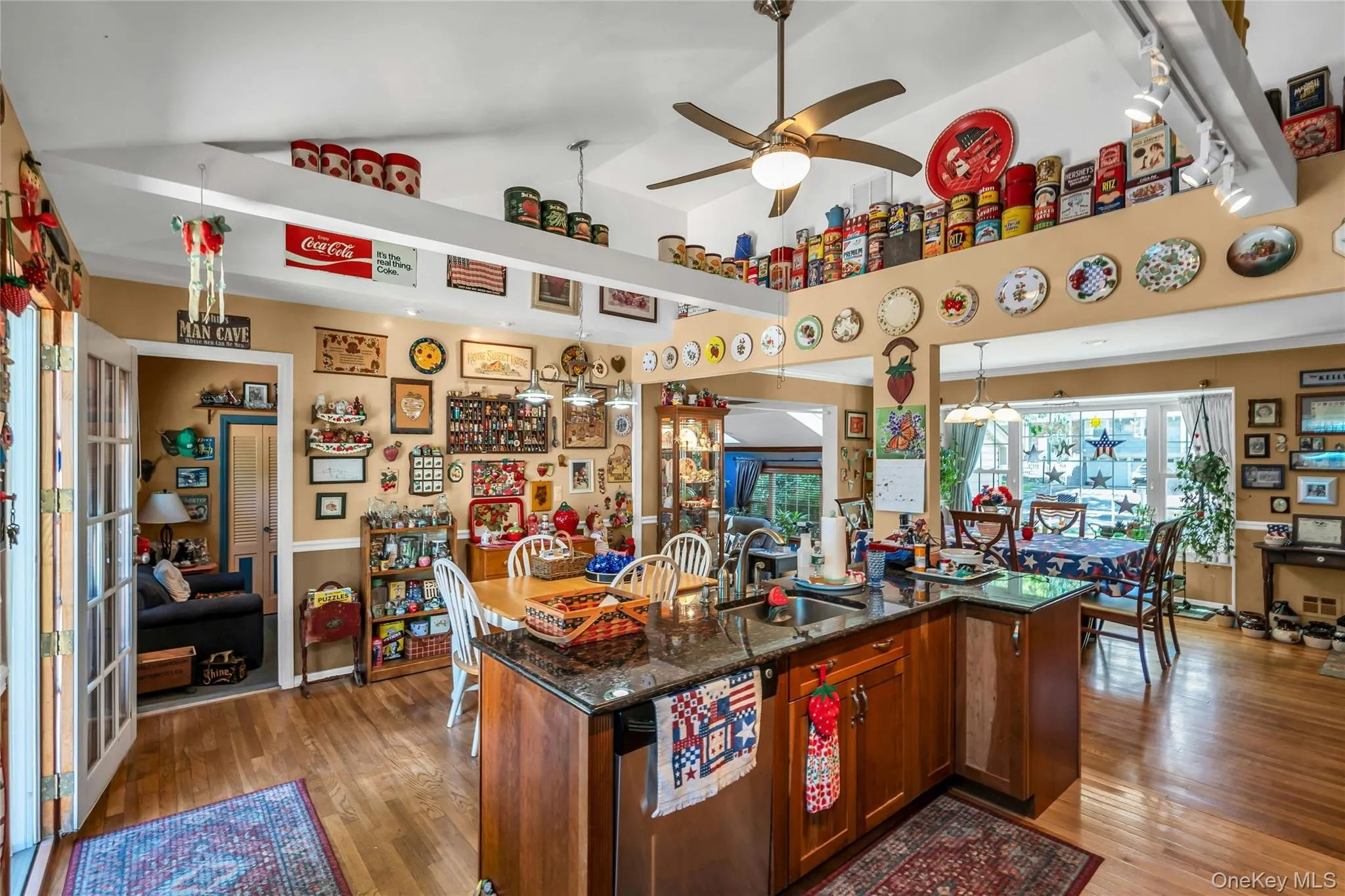 25 Del Place, Smithtown, NY, 4 Bedrooms Bedrooms, 8 Rooms Rooms,2 BathroomsBathrooms,Residential,For Rent,Del,0,1005767 25 Del Place, Smithtown, NY, 4 Bedrooms Bedrooms, 8 Rooms Rooms,2 BathroomsBathrooms,Residential,For Rent,Del,0,1005767