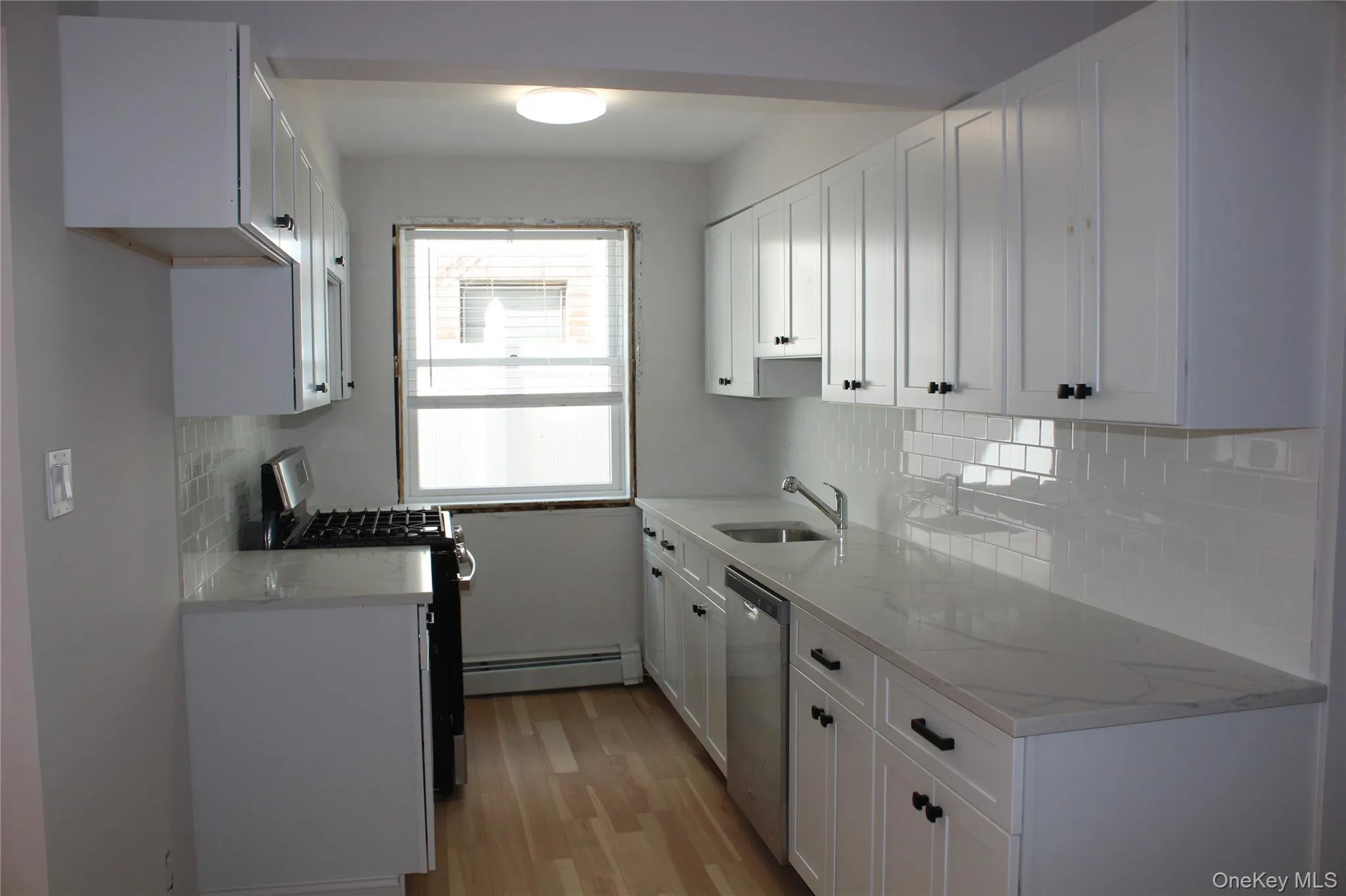 3157 Waterbury Avenue, New York, NY, 3 Bedrooms Bedrooms, 5 Rooms Rooms,2 BathroomsBathrooms,Residential Lease,For Rent,Waterbury,0,1005777 3157 Waterbury Avenue, New York, NY, 3 Bedrooms Bedrooms, 5 Rooms Rooms,2 BathroomsBathrooms,Residential Lease,For Rent,Waterbury,0,1005777