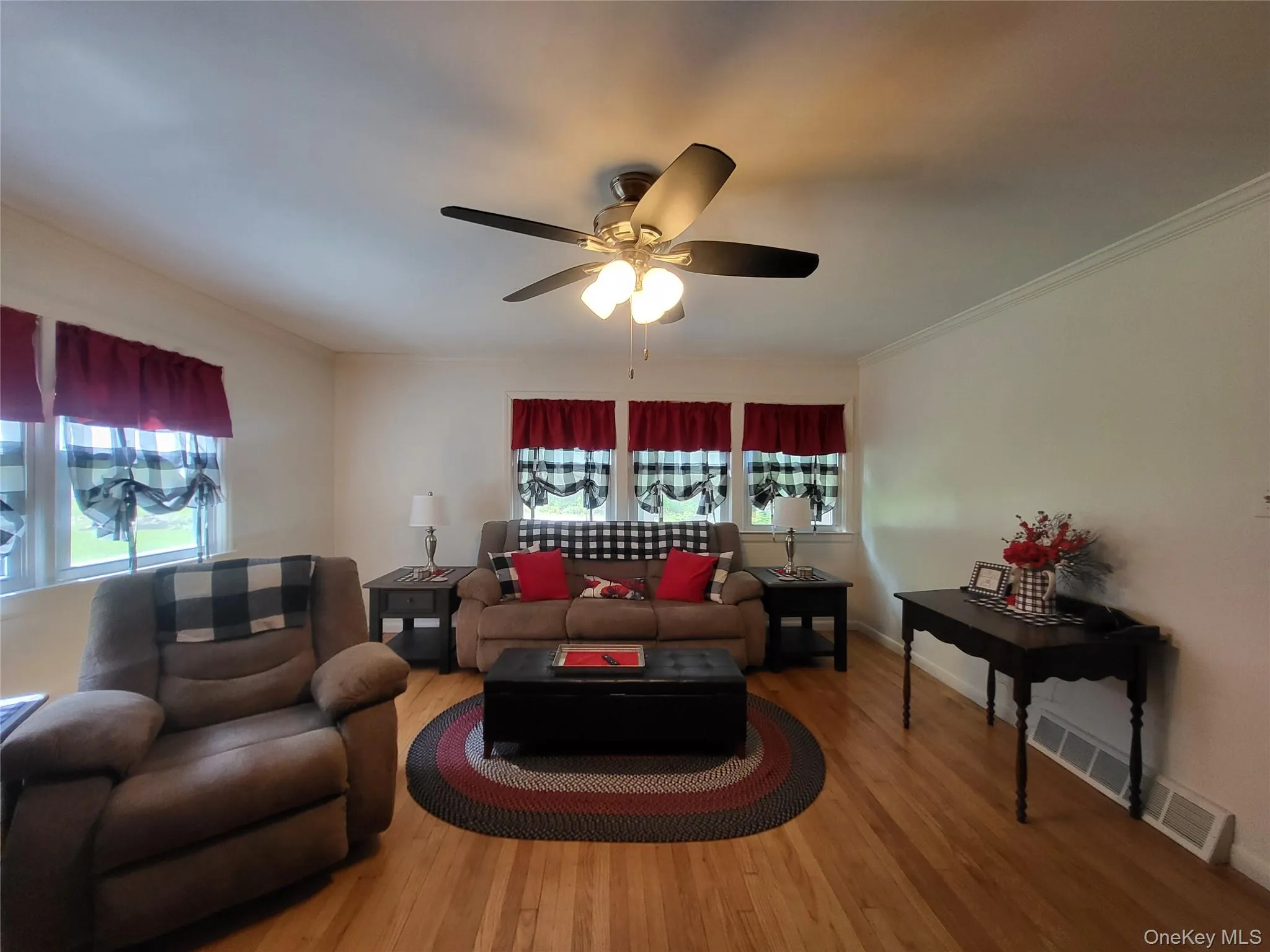 286 Dingle Daisy Road, Thompson, NY, 2 Bedrooms Bedrooms, 6 Rooms Rooms,1 BathroomBathrooms,Residential,For Rent,Dingle Daisy,0,1005778 286 Dingle Daisy Road, Thompson, NY, 2 Bedrooms Bedrooms, 6 Rooms Rooms,1 BathroomBathrooms,Residential,For Rent,Dingle Daisy,0,1005778