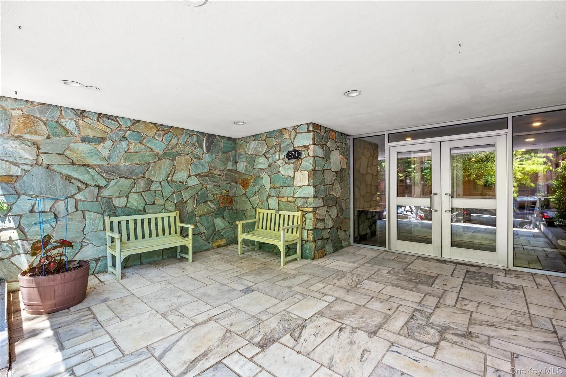 579 215 Street, New York, NY, 2 Rooms Rooms,1 BathroomBathrooms,Residential,For Rent,215,0,1005779 579 215 Street, New York, NY, 2 Rooms Rooms,1 BathroomBathrooms,Residential,For Rent,215,0,1005779