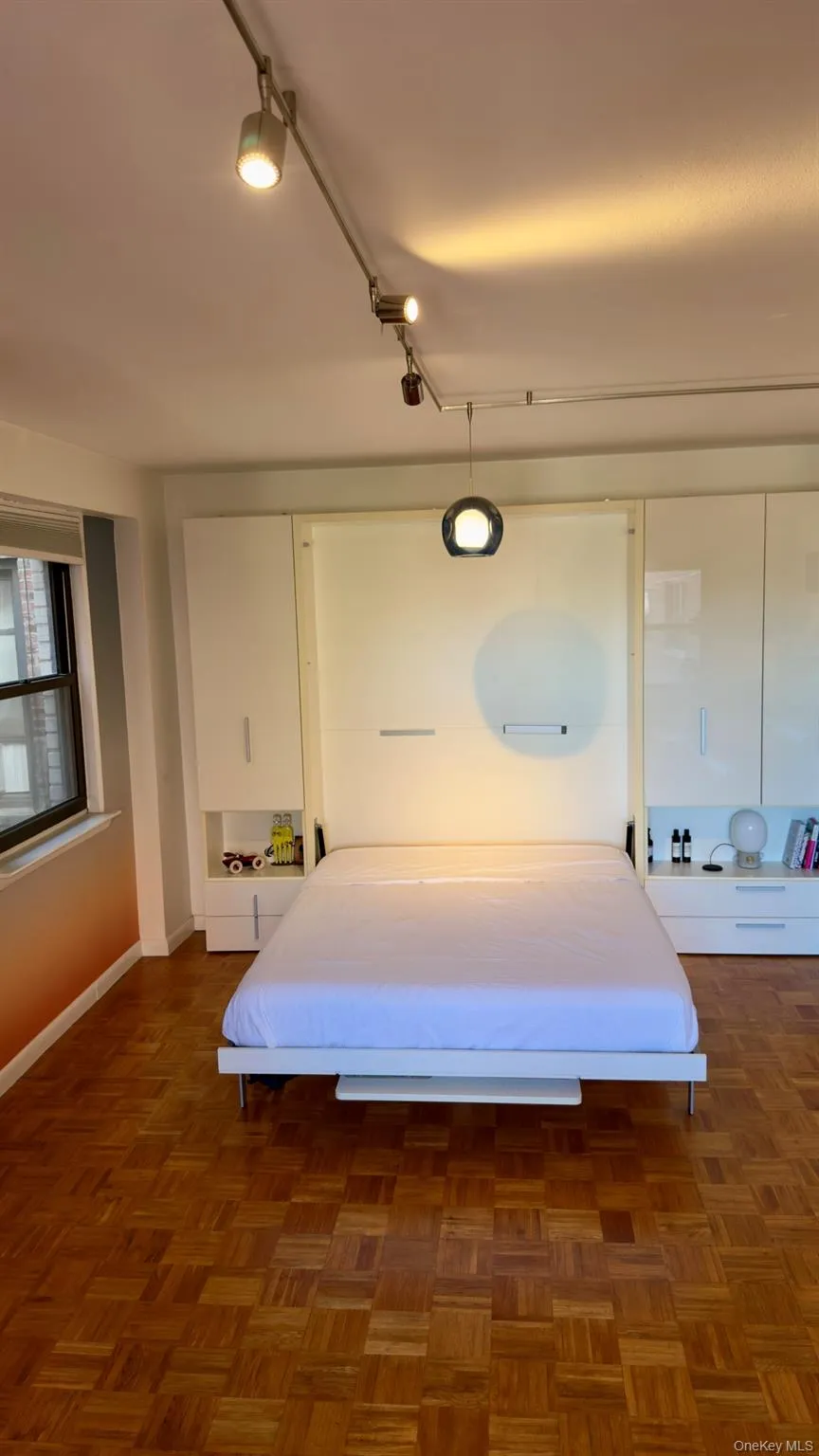 579 215 Street, New York, NY, 2 Rooms Rooms,1 BathroomBathrooms,Residential,For Rent,215,0,1005779 579 215 Street, New York, NY, 2 Rooms Rooms,1 BathroomBathrooms,Residential,For Rent,215,0,1005779