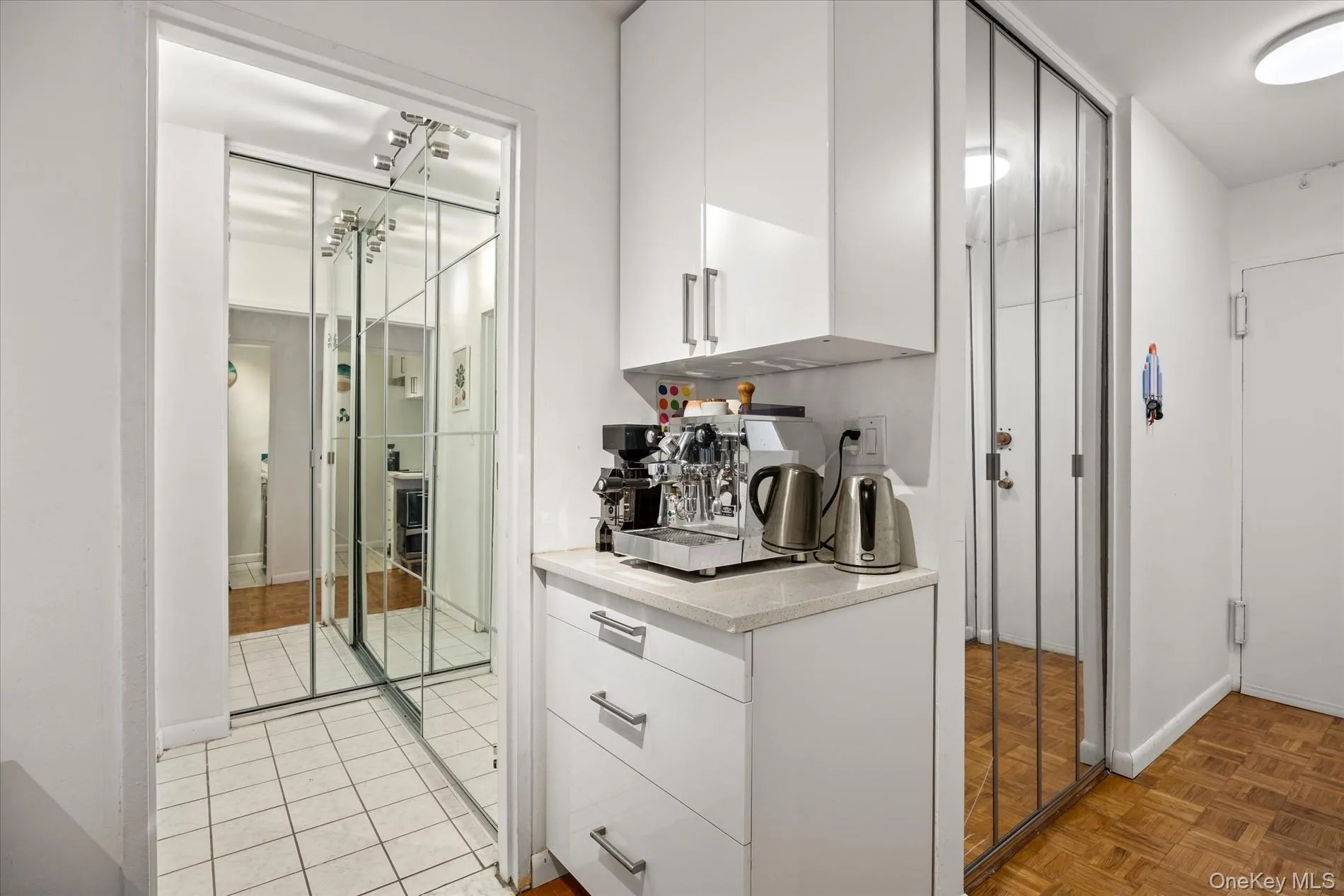 579 215 Street, New York, NY, 2 Rooms Rooms,1 BathroomBathrooms,Residential,For Rent,215,0,1005779 579 215 Street, New York, NY, 2 Rooms Rooms,1 BathroomBathrooms,Residential,For Rent,215,0,1005779