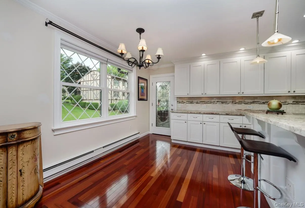 404 Sierra Vista Lane, Clarkstown, NY, 2 Bedrooms Bedrooms, 5 Rooms Rooms,1 BathroomBathrooms,Residential,For Rent,Sierra Vista,0,1005781 404 Sierra Vista Lane, Clarkstown, NY, 2 Bedrooms Bedrooms, 5 Rooms Rooms,1 BathroomBathrooms,Residential,For Rent,Sierra Vista,0,1005781