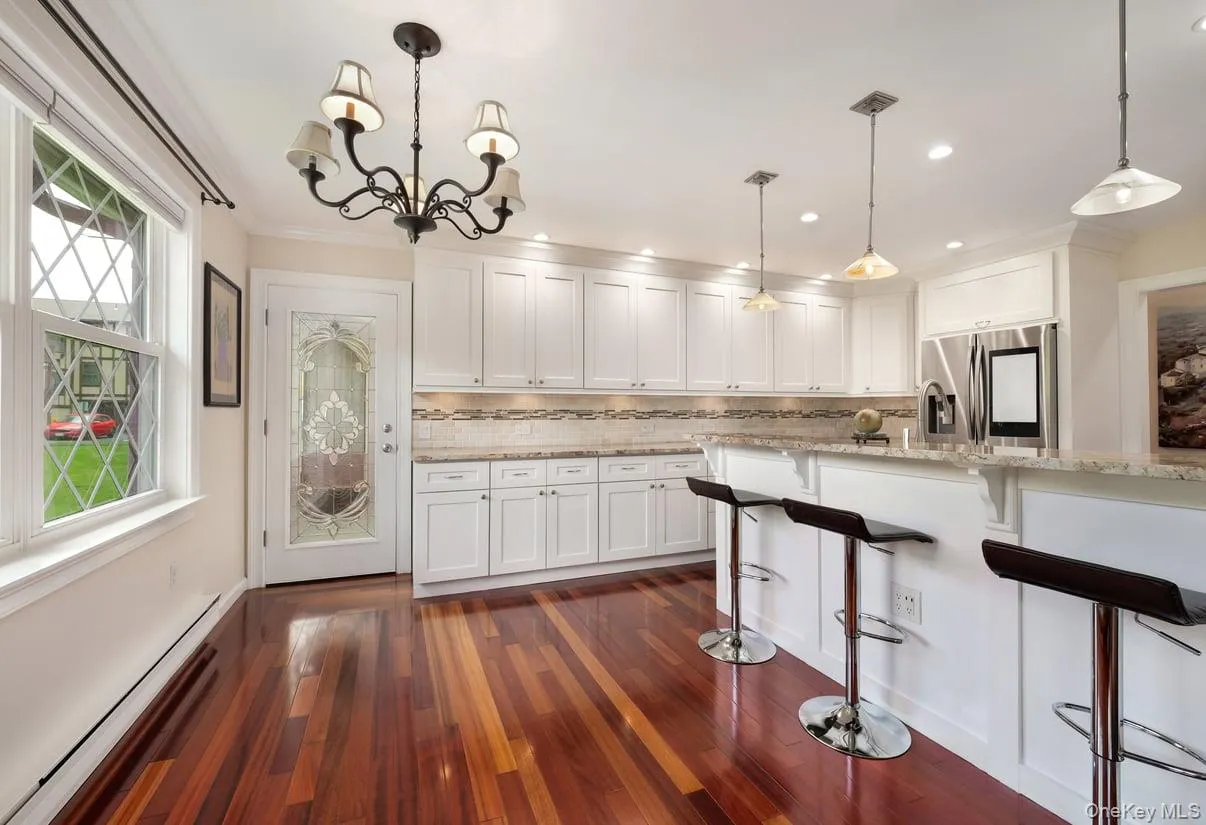 404 Sierra Vista Lane, Clarkstown, NY, 2 Bedrooms Bedrooms, 5 Rooms Rooms,1 BathroomBathrooms,Residential,For Rent,Sierra Vista,0,1005781 404 Sierra Vista Lane, Clarkstown, NY, 2 Bedrooms Bedrooms, 5 Rooms Rooms,1 BathroomBathrooms,Residential,For Rent,Sierra Vista,0,1005781