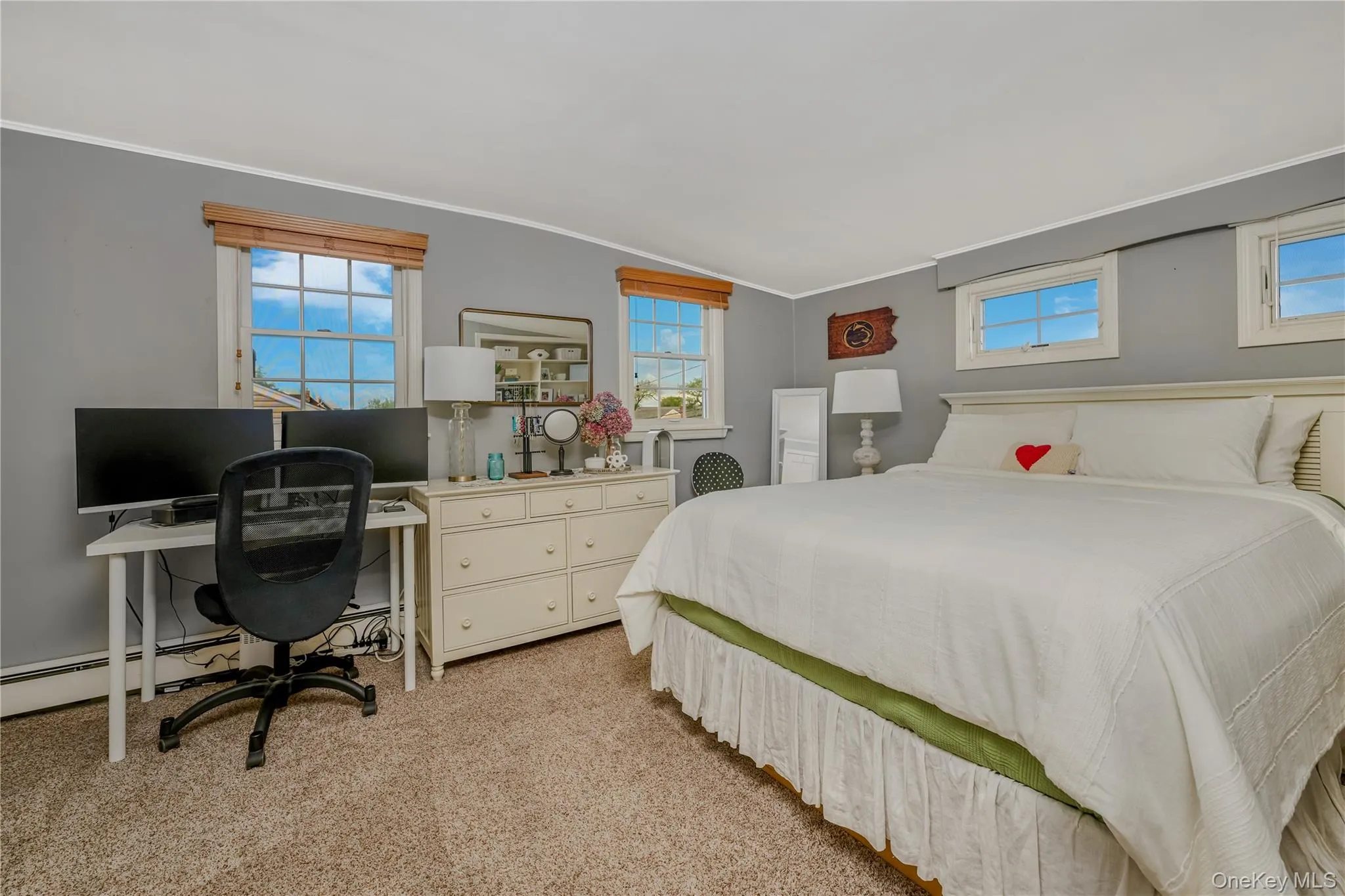 9 Orlando Street, Oyster Bay, NY, 4 Bedrooms Bedrooms, 9 Rooms Rooms,2 BathroomsBathrooms,Residential,For Rent,Orlando,0,1005785 9 Orlando Street, Oyster Bay, NY, 4 Bedrooms Bedrooms, 9 Rooms Rooms,2 BathroomsBathrooms,Residential,For Rent,Orlando,0,1005785