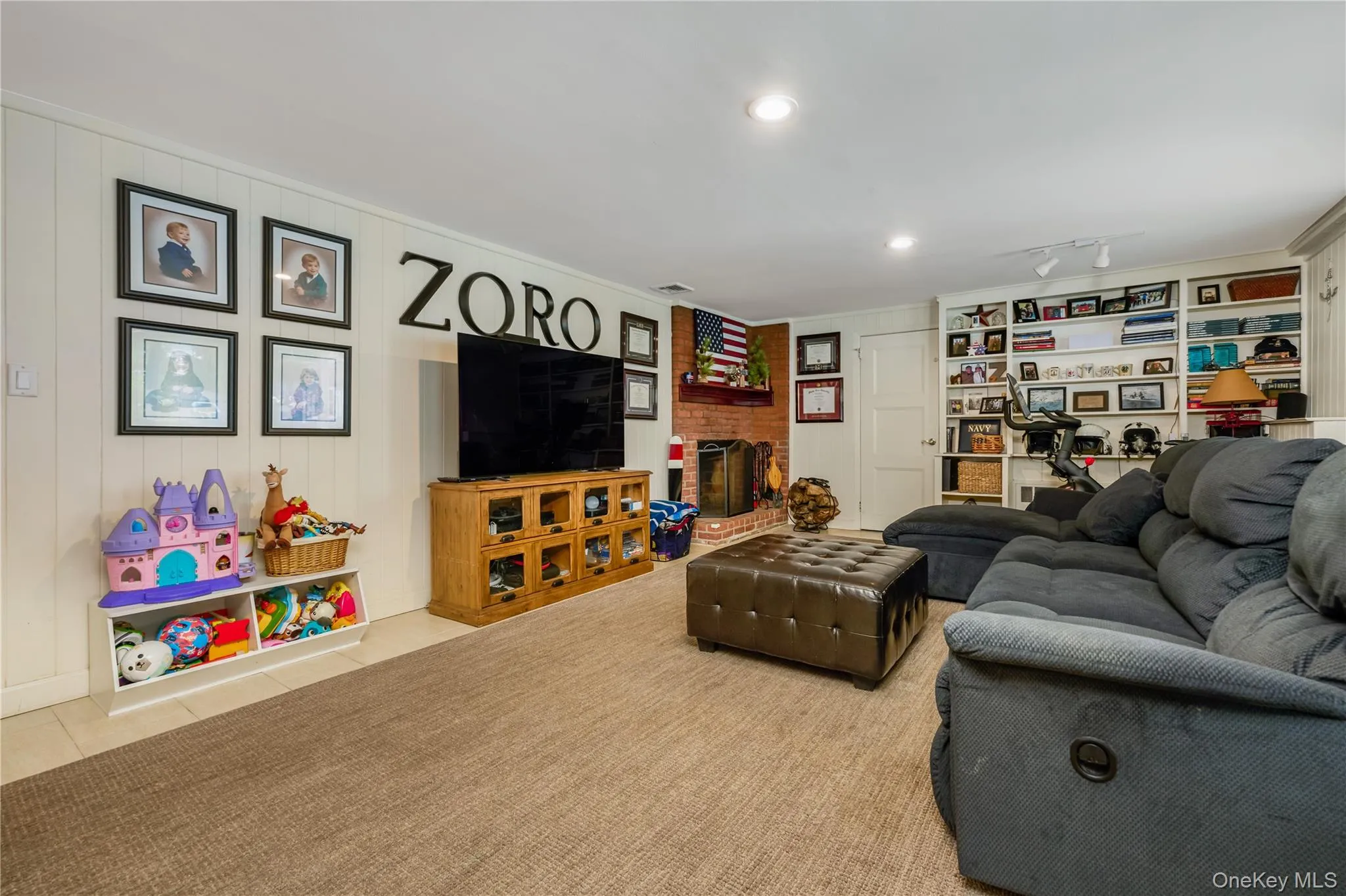 9 Orlando Street, Oyster Bay, NY, 4 Bedrooms Bedrooms, 9 Rooms Rooms,2 BathroomsBathrooms,Residential,For Rent,Orlando,0,1005785 9 Orlando Street, Oyster Bay, NY, 4 Bedrooms Bedrooms, 9 Rooms Rooms,2 BathroomsBathrooms,Residential,For Rent,Orlando,0,1005785