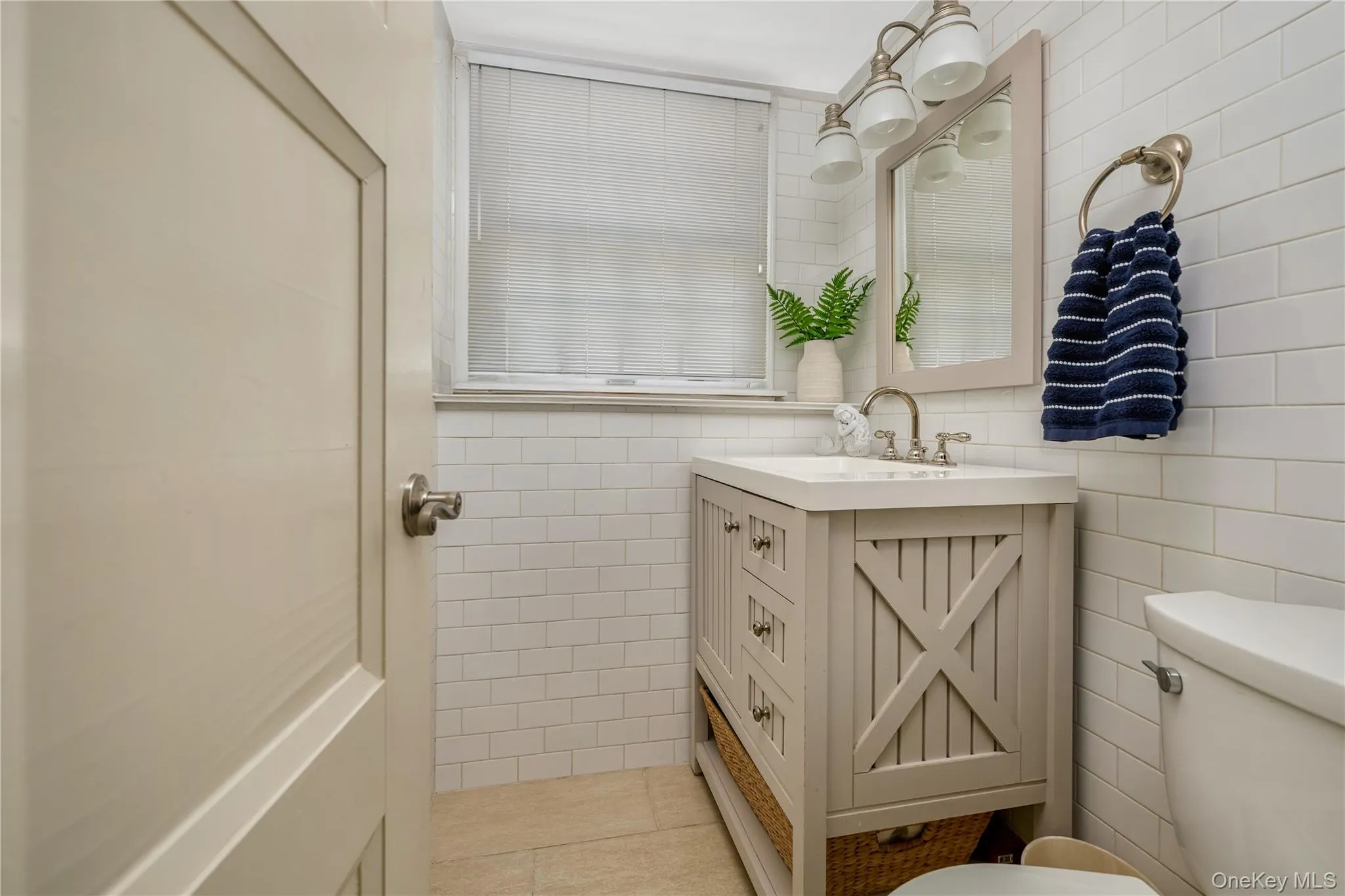9 Orlando Street, Oyster Bay, NY, 4 Bedrooms Bedrooms, 9 Rooms Rooms,2 BathroomsBathrooms,Residential,For Rent,Orlando,0,1005785 9 Orlando Street, Oyster Bay, NY, 4 Bedrooms Bedrooms, 9 Rooms Rooms,2 BathroomsBathrooms,Residential,For Rent,Orlando,0,1005785