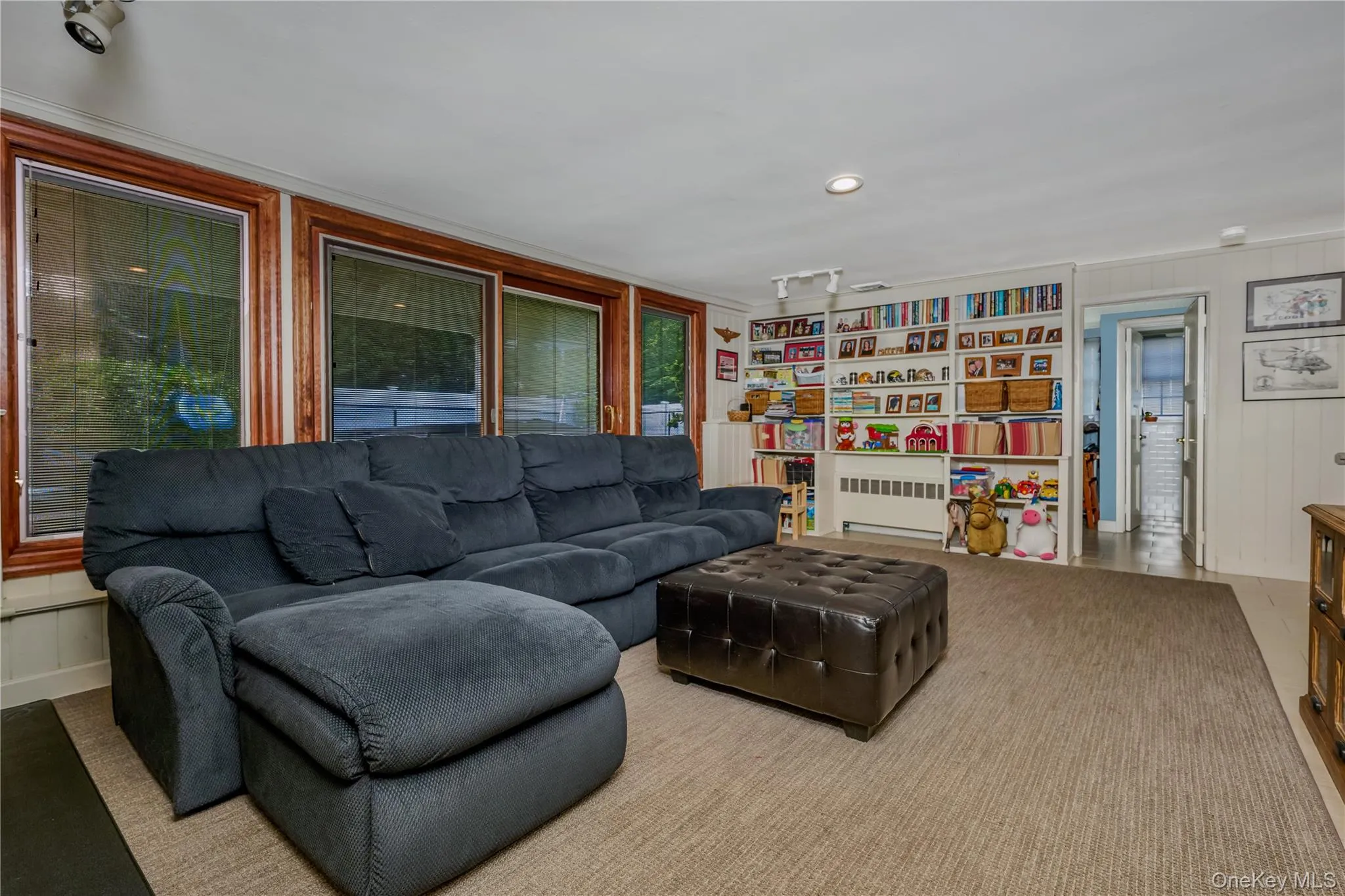 9 Orlando Street, Oyster Bay, NY, 4 Bedrooms Bedrooms, 9 Rooms Rooms,2 BathroomsBathrooms,Residential,For Rent,Orlando,0,1005785 9 Orlando Street, Oyster Bay, NY, 4 Bedrooms Bedrooms, 9 Rooms Rooms,2 BathroomsBathrooms,Residential,For Rent,Orlando,0,1005785