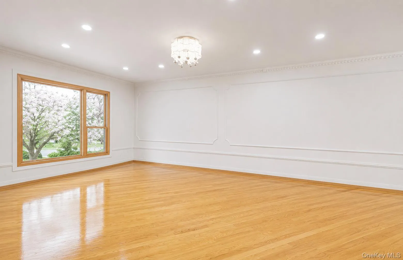 79-19 149th Street, New York, NY, 3 Bedrooms Bedrooms, 6 Rooms Rooms,2 BathroomsBathrooms,Residential,For Rent,149th,0,1005786 79-19 149th Street, New York, NY, 3 Bedrooms Bedrooms, 6 Rooms Rooms,2 BathroomsBathrooms,Residential,For Rent,149th,0,1005786