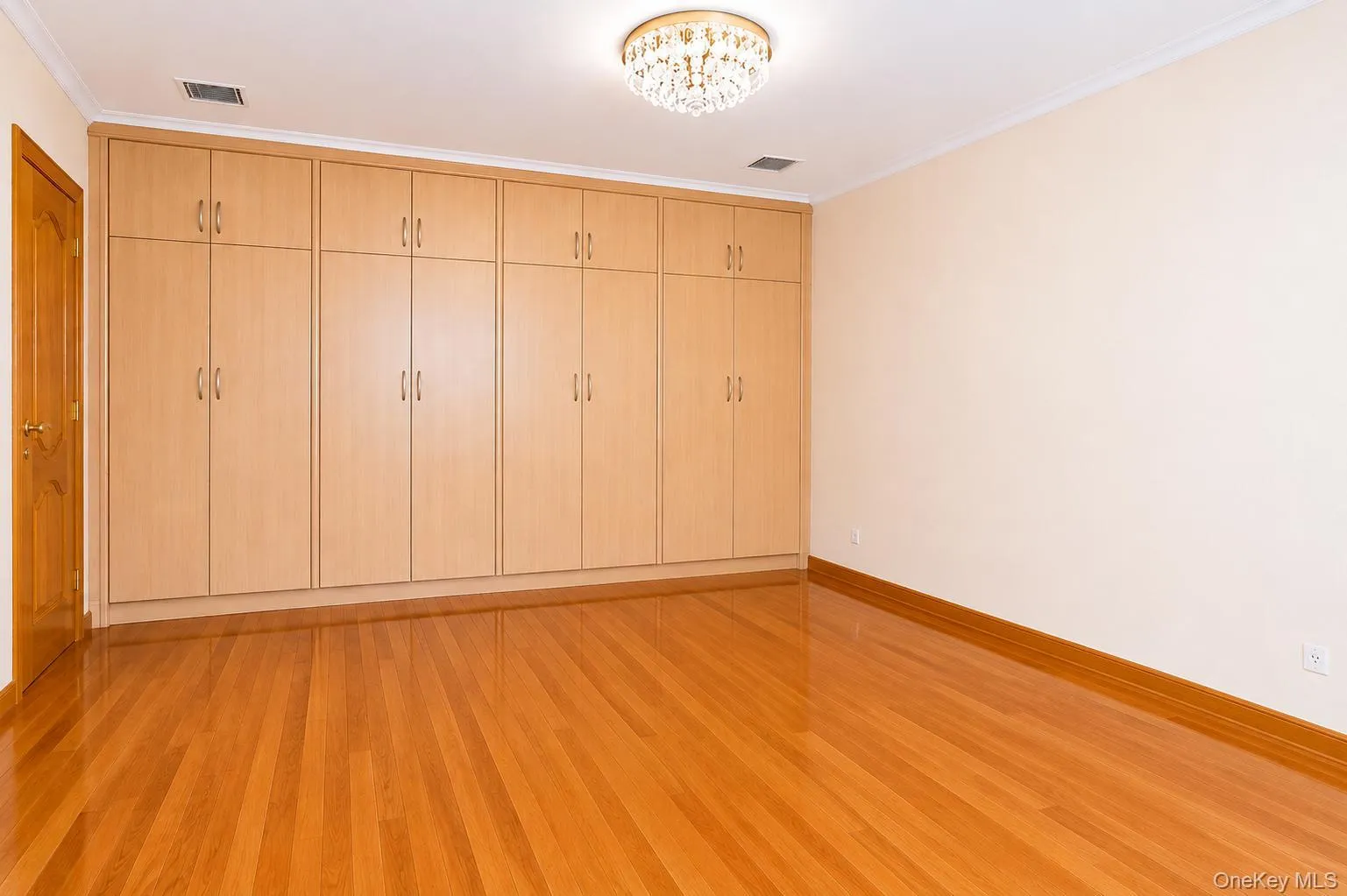 79-19 149th Street, New York, NY, 3 Bedrooms Bedrooms, 6 Rooms Rooms,2 BathroomsBathrooms,Residential,For Rent,149th,0,1005786 79-19 149th Street, New York, NY, 3 Bedrooms Bedrooms, 6 Rooms Rooms,2 BathroomsBathrooms,Residential,For Rent,149th,0,1005786