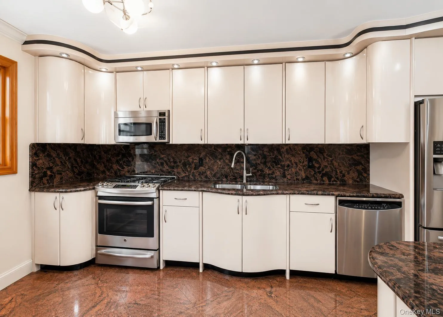 79-19 149th Street, New York, NY, 3 Bedrooms Bedrooms, 6 Rooms Rooms,2 BathroomsBathrooms,Residential,For Rent,149th,0,1005786 79-19 149th Street, New York, NY, 3 Bedrooms Bedrooms, 6 Rooms Rooms,2 BathroomsBathrooms,Residential,For Rent,149th,0,1005786