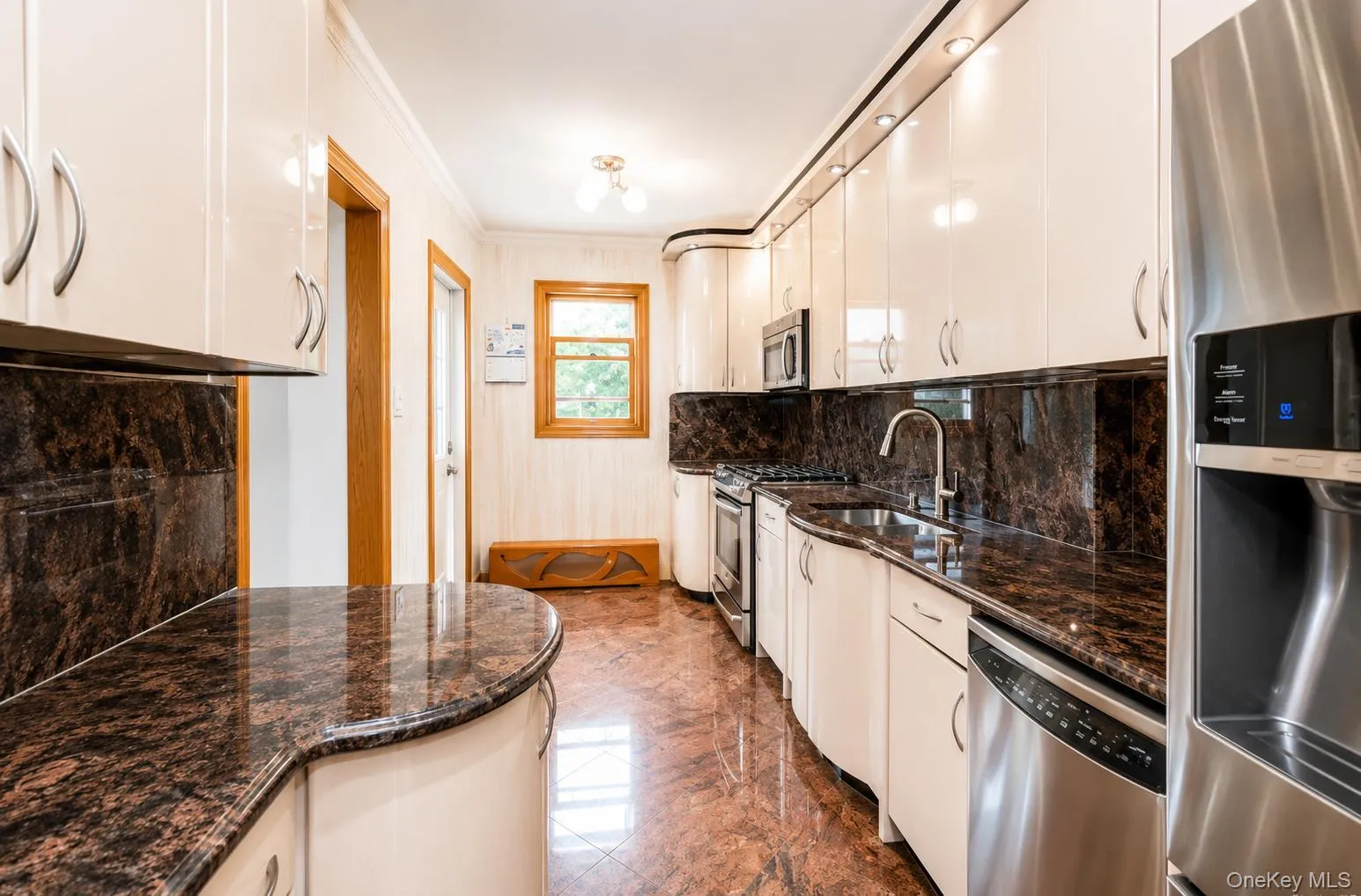 79-19 149th Street, New York, NY, 3 Bedrooms Bedrooms, 6 Rooms Rooms,2 BathroomsBathrooms,Residential,For Rent,149th,0,1005786 79-19 149th Street, New York, NY, 3 Bedrooms Bedrooms, 6 Rooms Rooms,2 BathroomsBathrooms,Residential,For Rent,149th,0,1005786