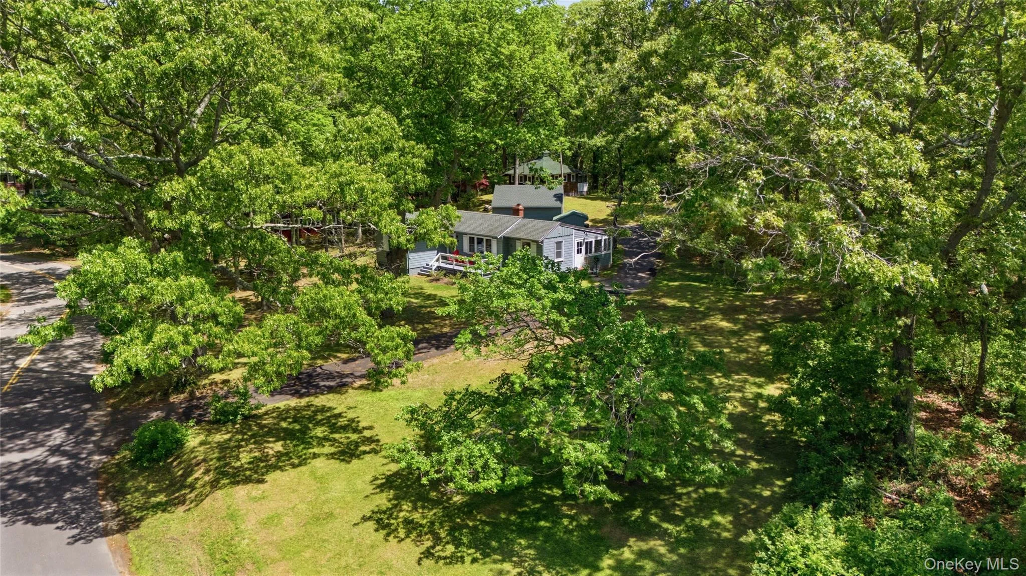 2 Prospect Avenue, Shelter Island, NY, 6 Bedrooms Bedrooms, 6 Rooms Rooms,3 BathroomsBathrooms,Residential,For Rent,Prospect,0,1005789 2 Prospect Avenue, Shelter Island, NY, 6 Bedrooms Bedrooms, 6 Rooms Rooms,3 BathroomsBathrooms,Residential,For Rent,Prospect,0,1005789
