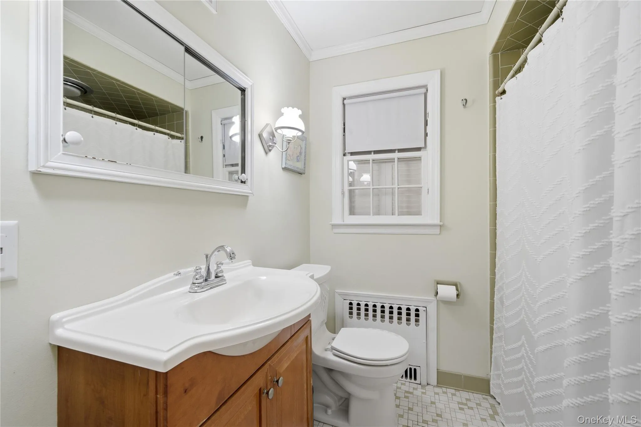 28 Hemlock Lane, Islip, NY, 4 Bedrooms Bedrooms, 8 Rooms Rooms,3 BathroomsBathrooms,Residential,For Rent,Hemlock,0,1005792 28 Hemlock Lane, Islip, NY, 4 Bedrooms Bedrooms, 8 Rooms Rooms,3 BathroomsBathrooms,Residential,For Rent,Hemlock,0,1005792