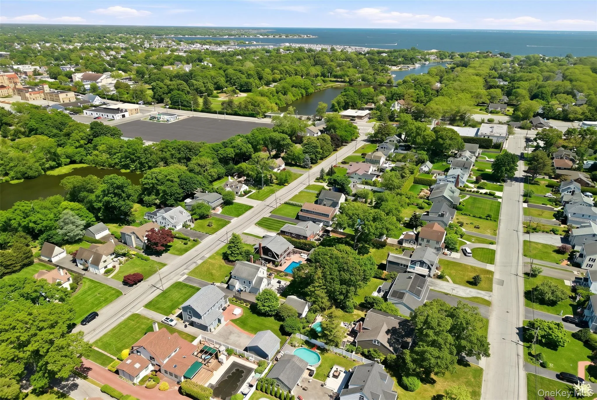 28 Hemlock Lane, Islip, NY, 4 Bedrooms Bedrooms, 8 Rooms Rooms,3 BathroomsBathrooms,Residential,For Rent,Hemlock,0,1005792 28 Hemlock Lane, Islip, NY, 4 Bedrooms Bedrooms, 8 Rooms Rooms,3 BathroomsBathrooms,Residential,For Rent,Hemlock,0,1005792