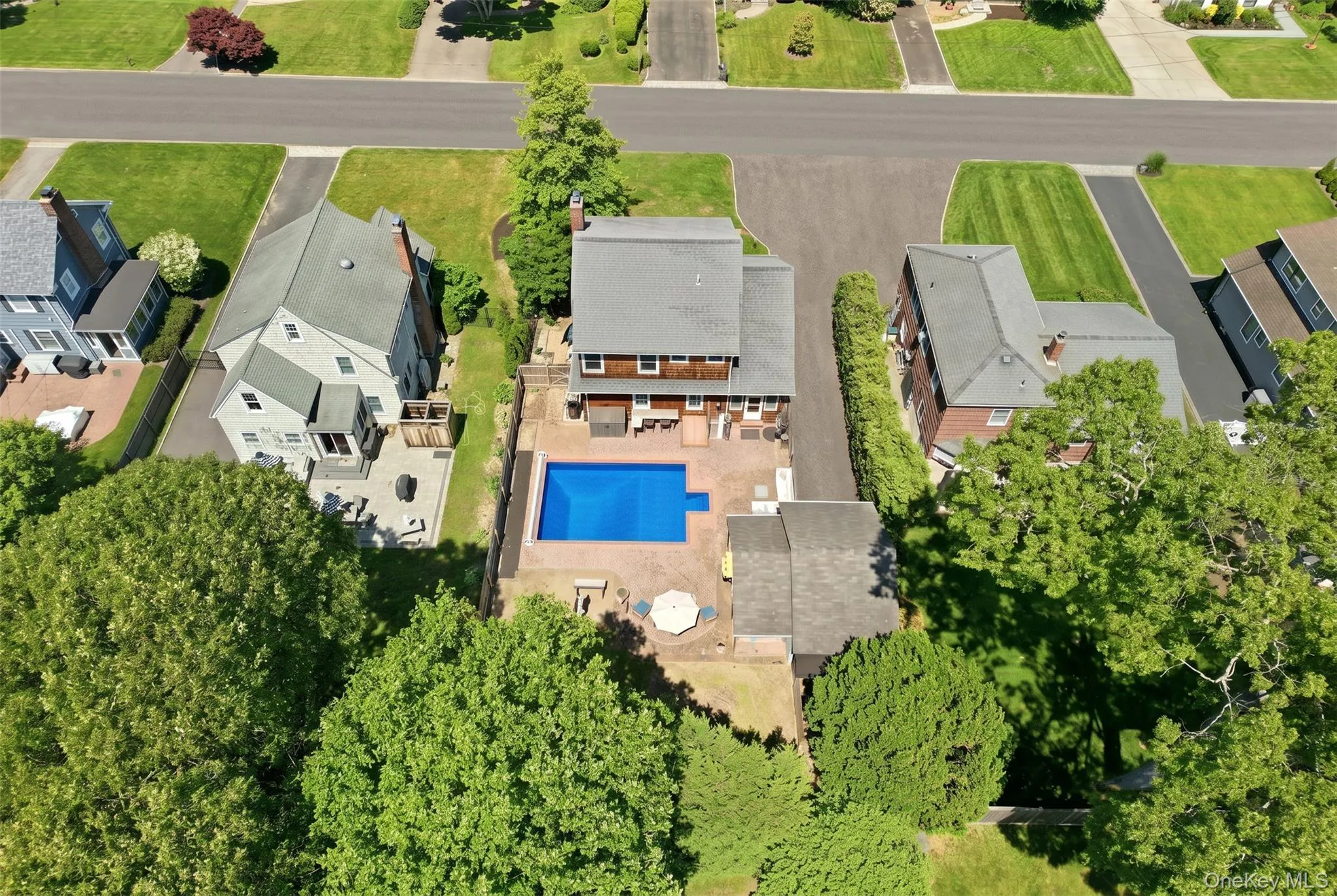 28 Hemlock Lane, Islip, NY, 4 Bedrooms Bedrooms, 8 Rooms Rooms,3 BathroomsBathrooms,Residential,For Rent,Hemlock,0,1005792 28 Hemlock Lane, Islip, NY, 4 Bedrooms Bedrooms, 8 Rooms Rooms,3 BathroomsBathrooms,Residential,For Rent,Hemlock,0,1005792
