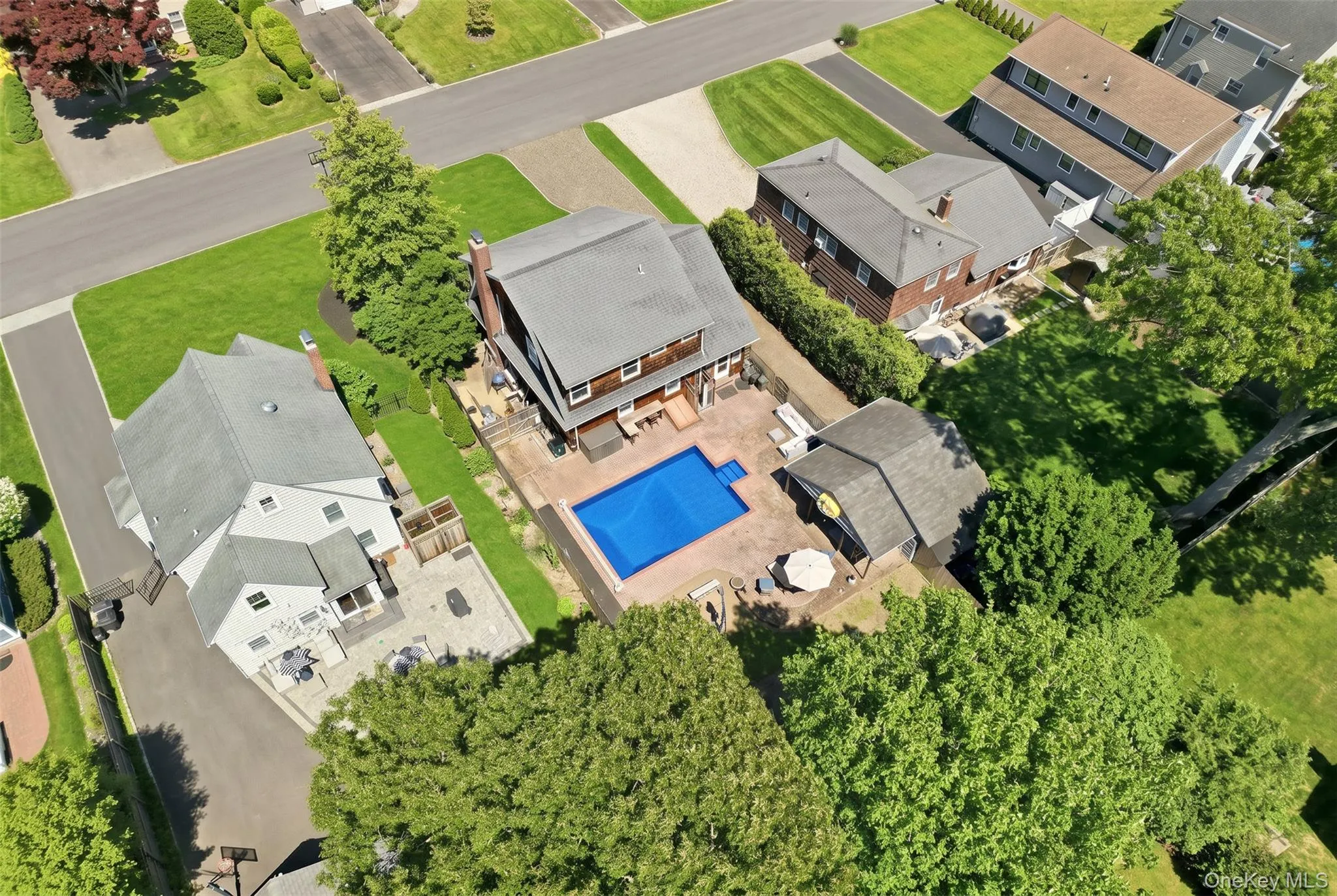 28 Hemlock Lane, Islip, NY, 4 Bedrooms Bedrooms, 8 Rooms Rooms,3 BathroomsBathrooms,Residential,For Rent,Hemlock,0,1005792 28 Hemlock Lane, Islip, NY, 4 Bedrooms Bedrooms, 8 Rooms Rooms,3 BathroomsBathrooms,Residential,For Rent,Hemlock,0,1005792